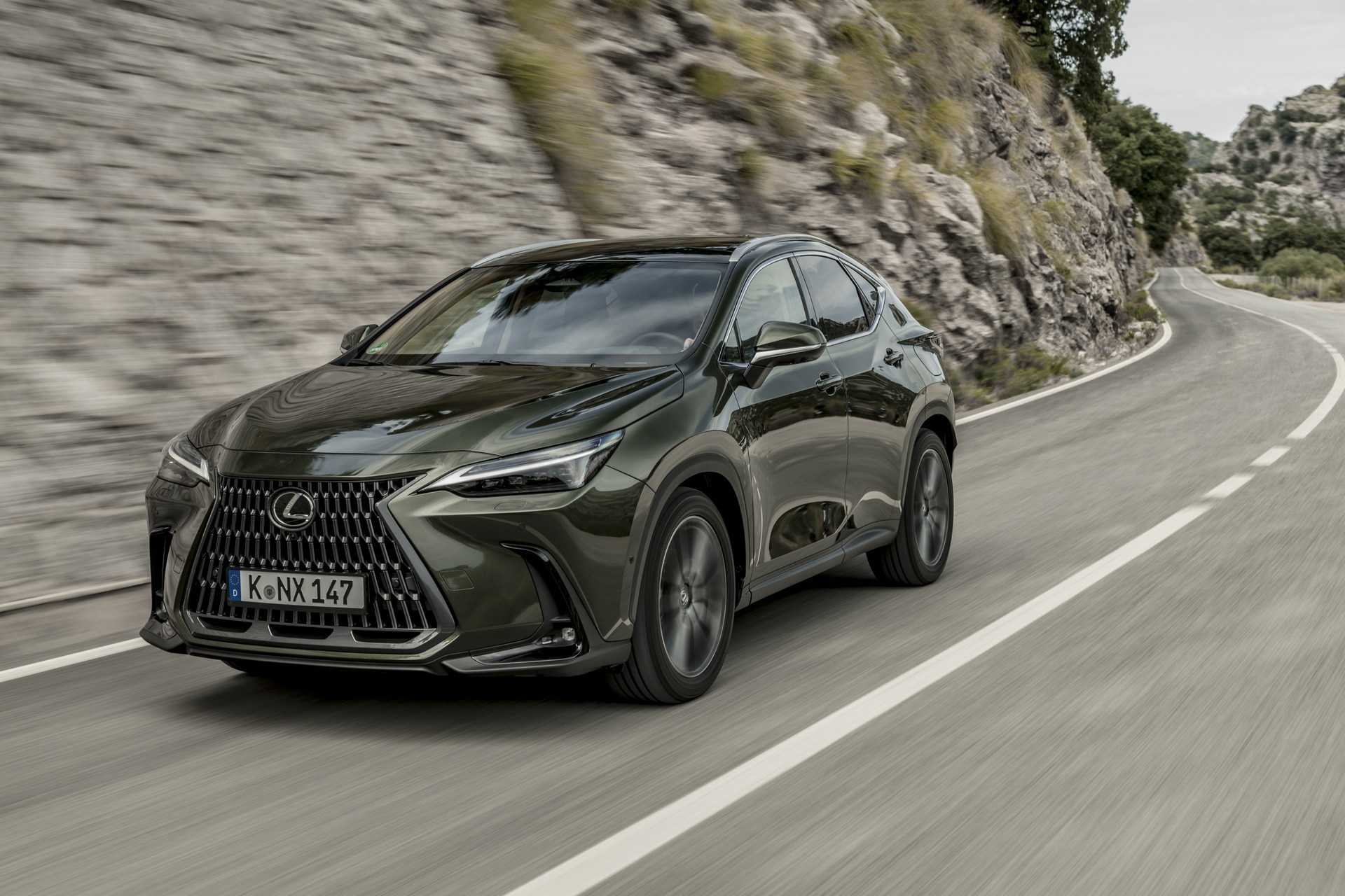 Europe’s 2022 Lexus NX Detailed In Massive Photo Gallery, UK Pricing Revealed