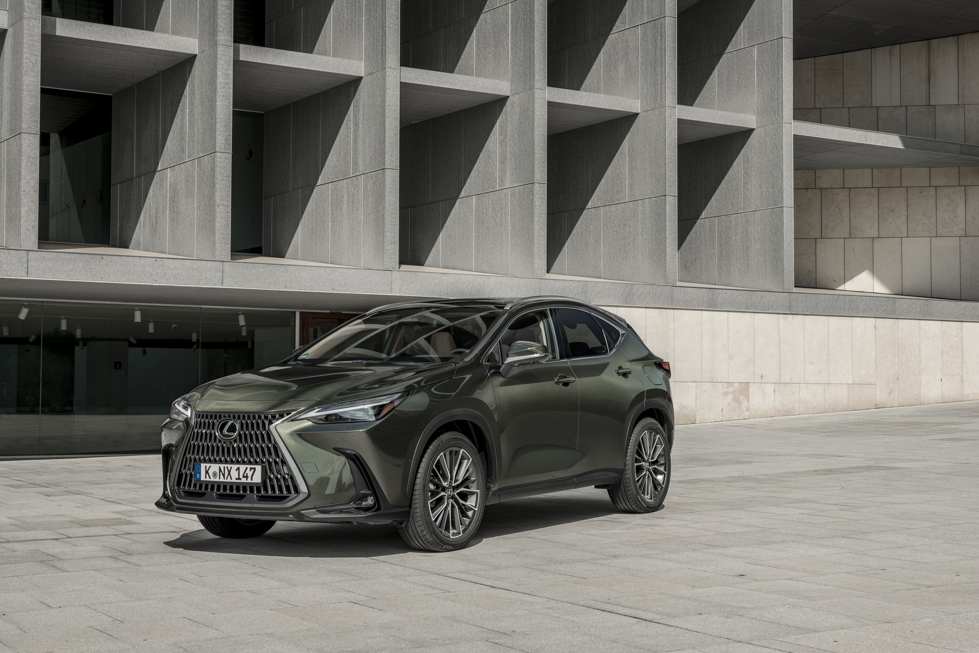 Europe’s 2022 Lexus NX Detailed In Massive Photo Gallery, UK Pricing Revealed
