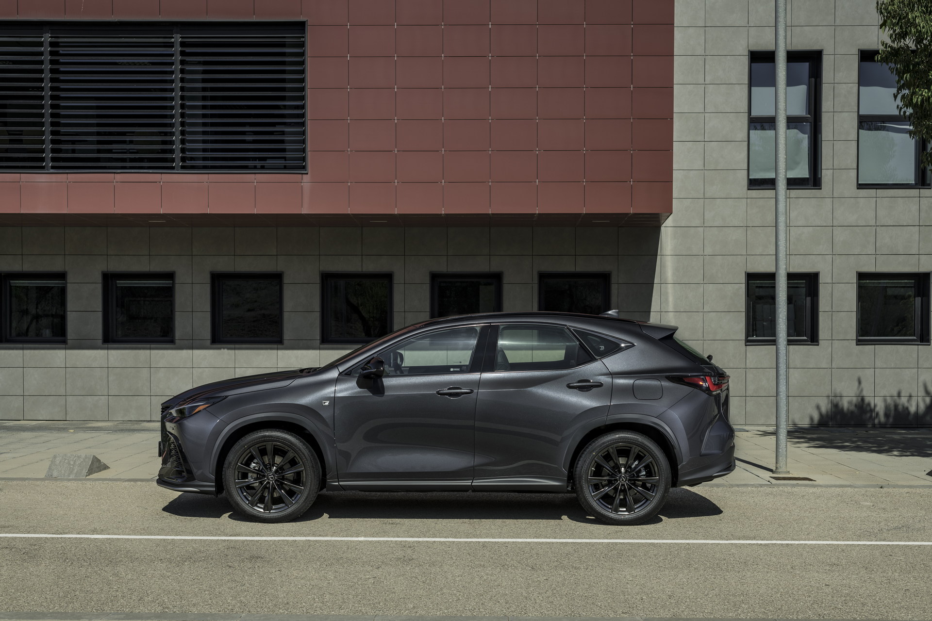 Europe’s 2022 Lexus NX Detailed In Massive Photo Gallery, UK Pricing Revealed