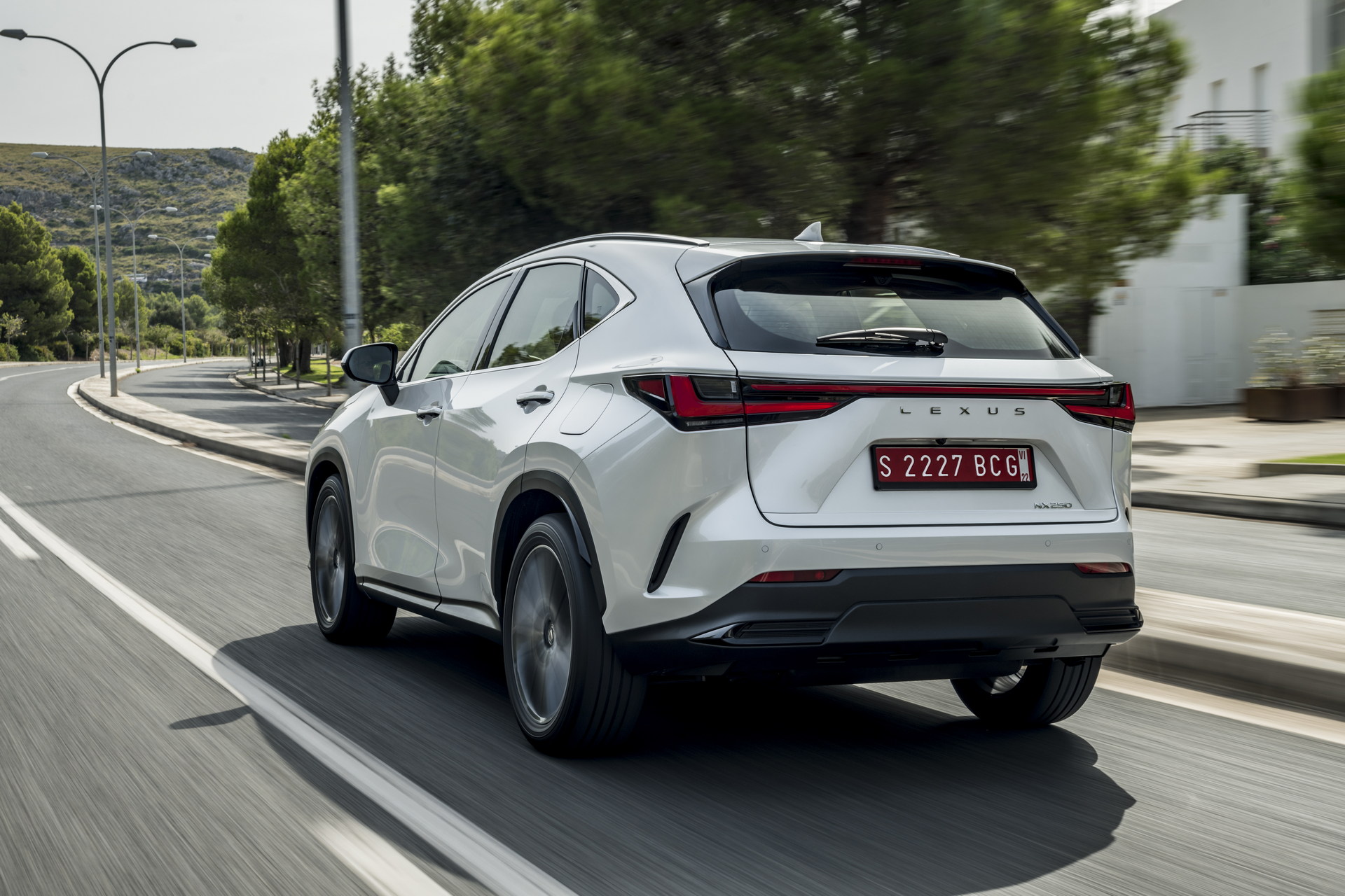 Europe’s 2022 Lexus NX Detailed In Massive Photo Gallery, UK Pricing Revealed