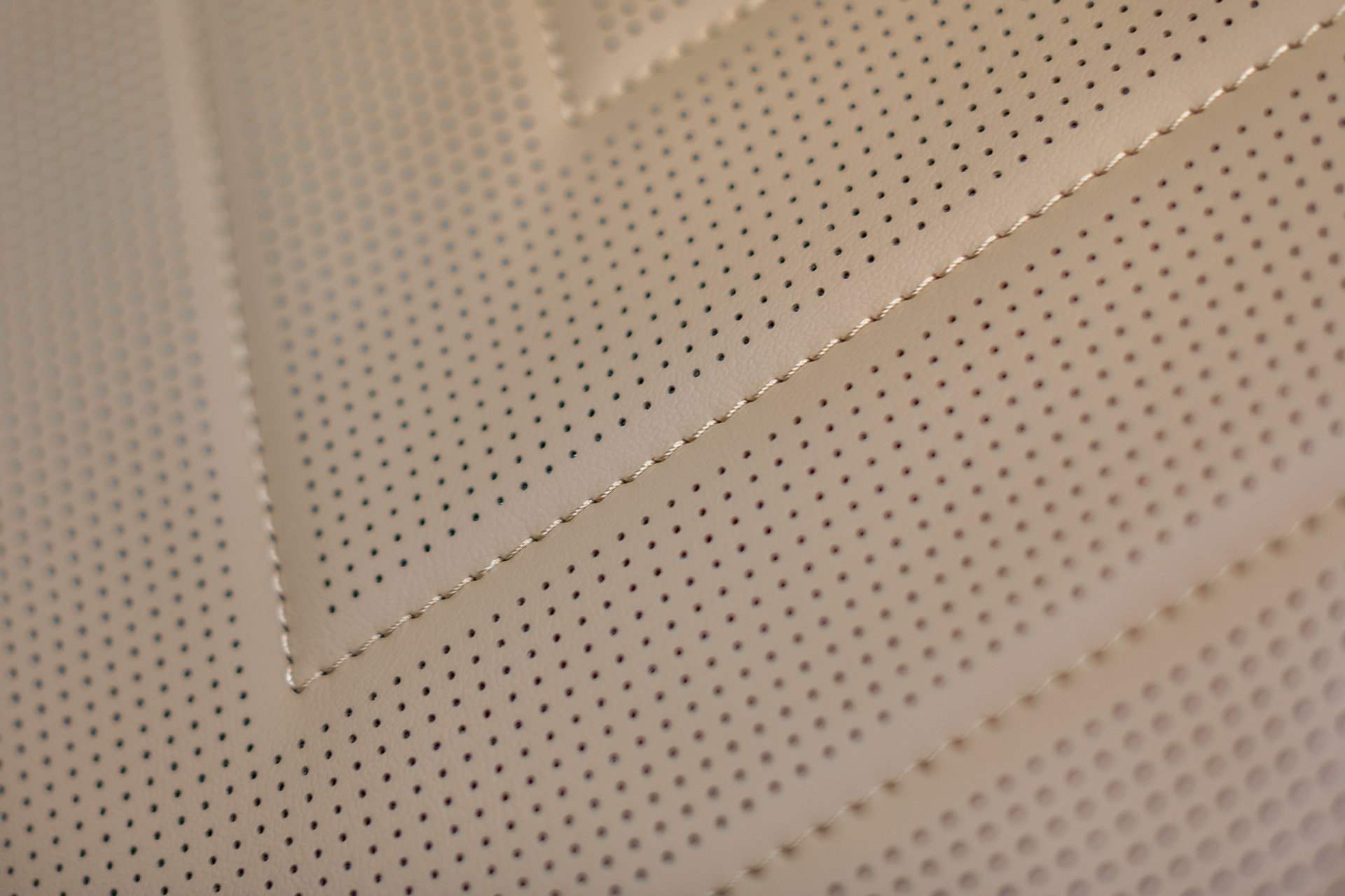 Europe’s 2022 Lexus NX Detailed In Massive Photo Gallery, UK Pricing Revealed