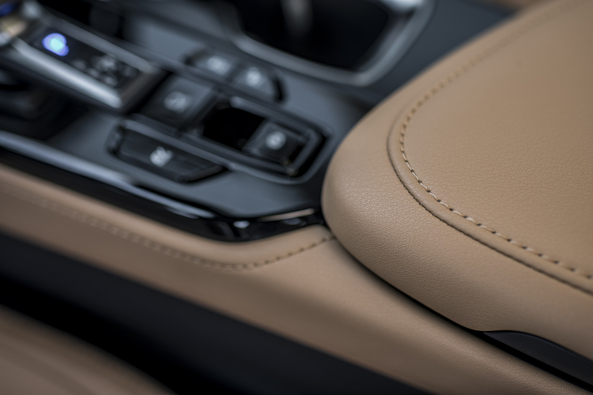 Europe’s 2022 Lexus NX Detailed In Massive Photo Gallery, UK Pricing Revealed