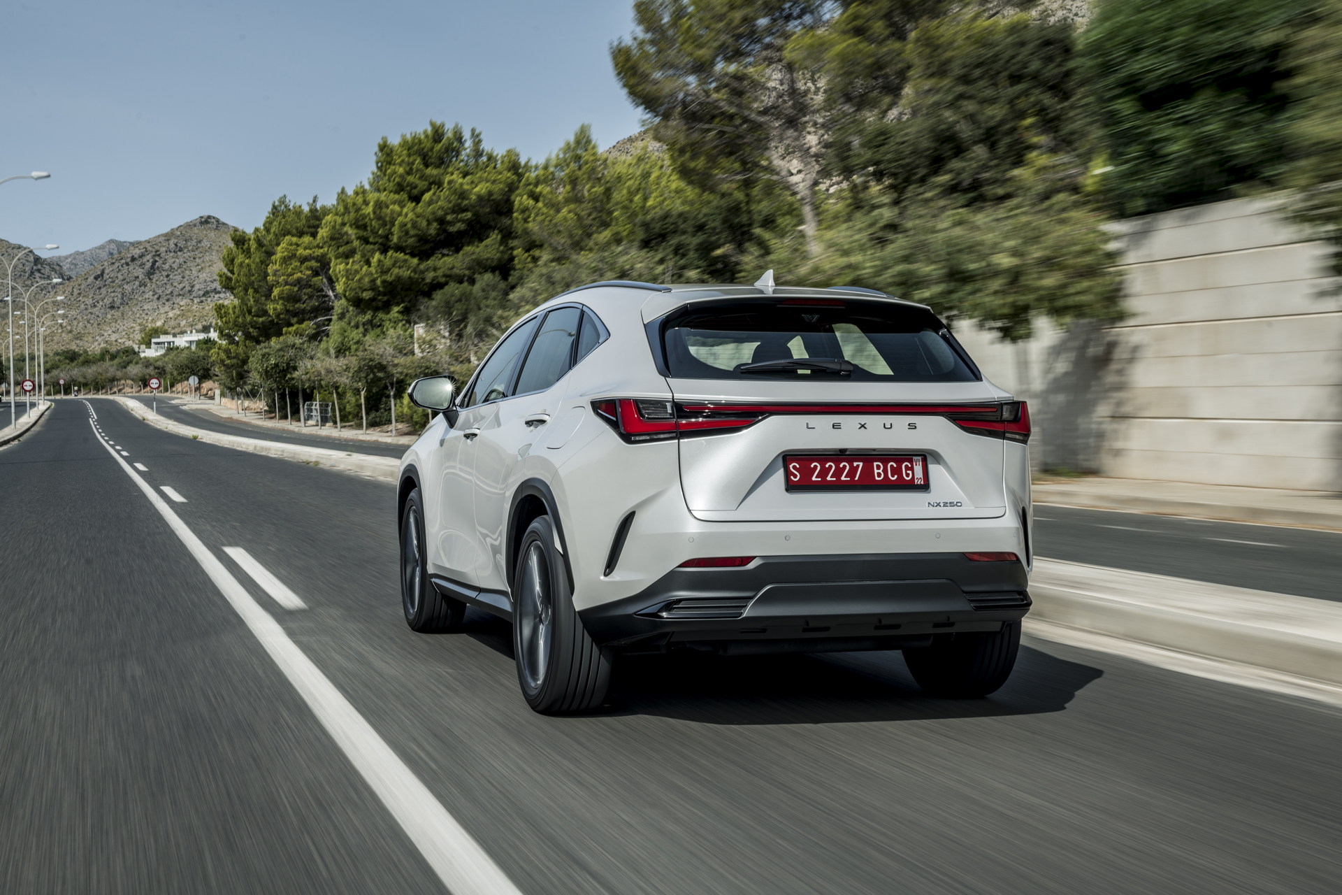 Europe’s 2022 Lexus NX Detailed In Massive Photo Gallery, UK Pricing Revealed