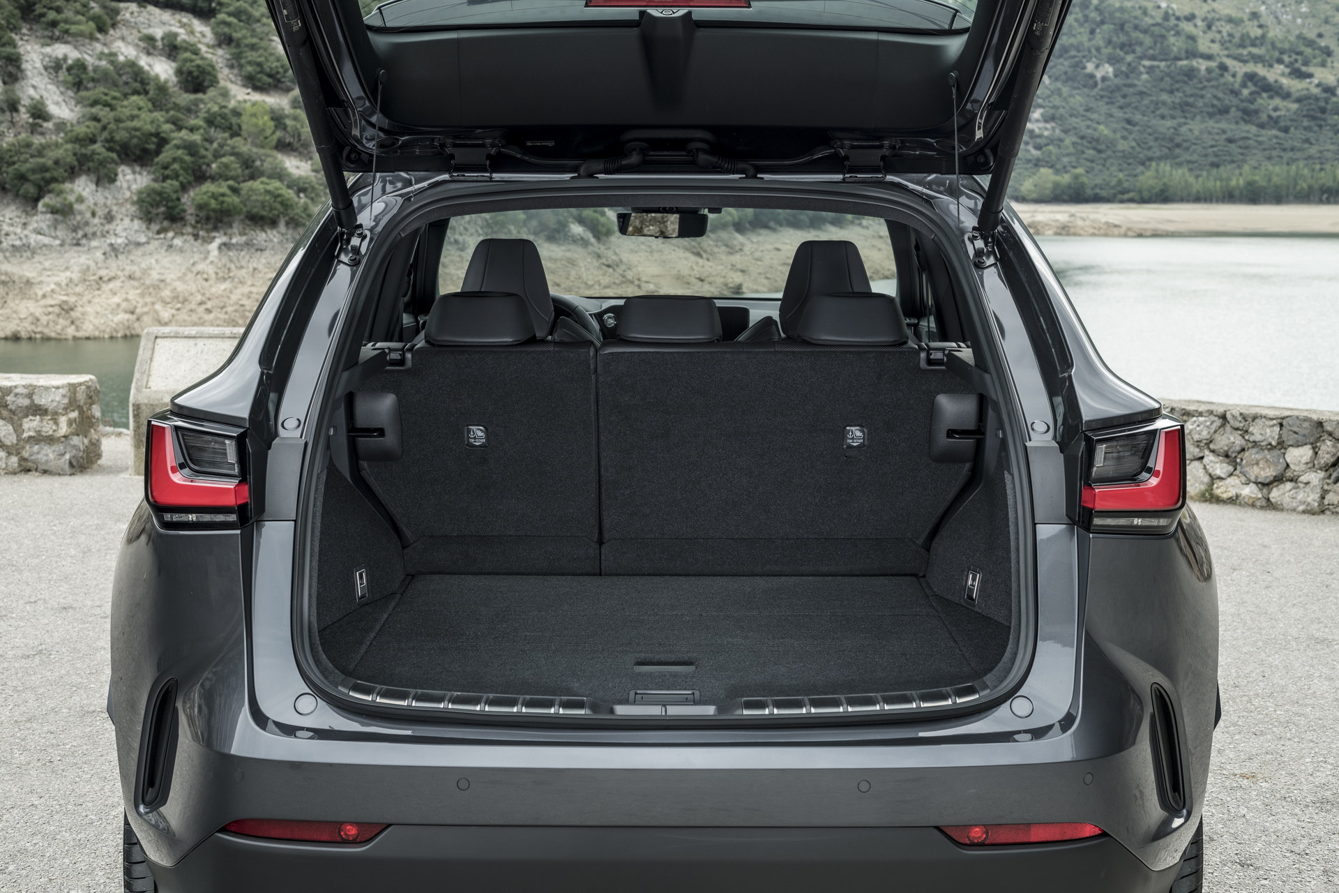 Europe’s 2022 Lexus NX Detailed In Massive Photo Gallery, UK Pricing Revealed