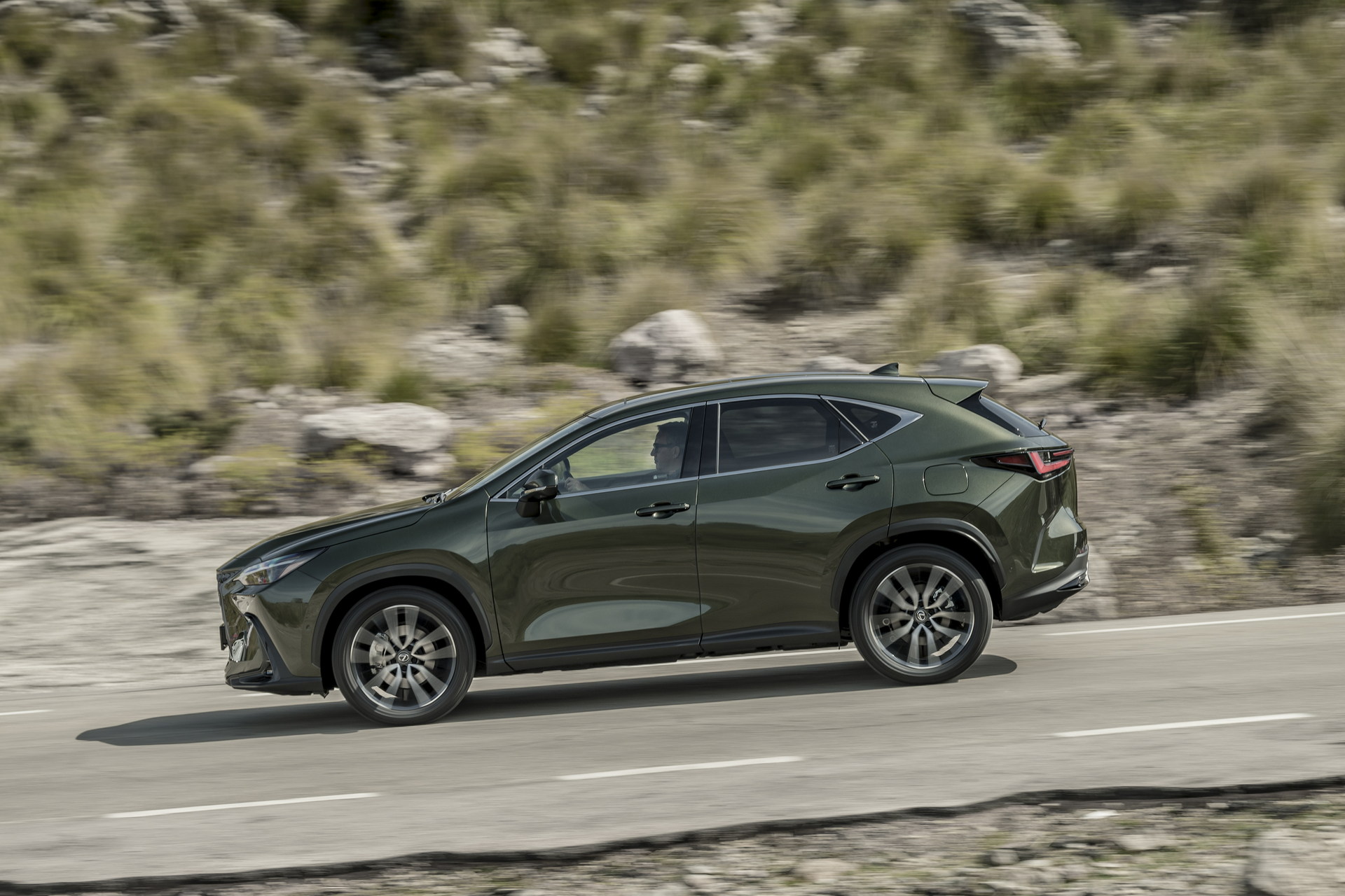 Europe’s 2022 Lexus NX Detailed In Massive Photo Gallery, UK Pricing Revealed