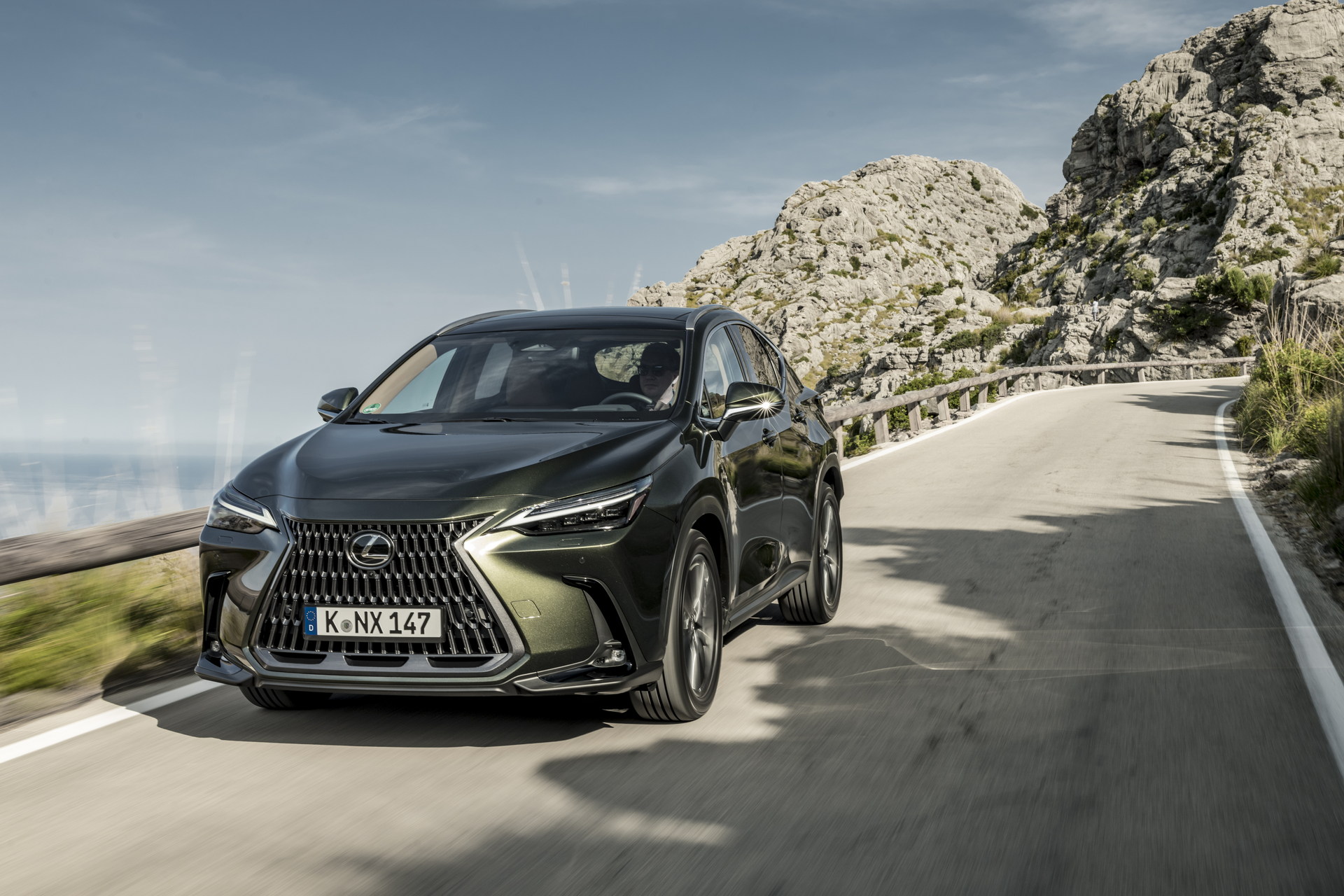 Europe’s 2022 Lexus NX Detailed In Massive Photo Gallery, UK Pricing Revealed