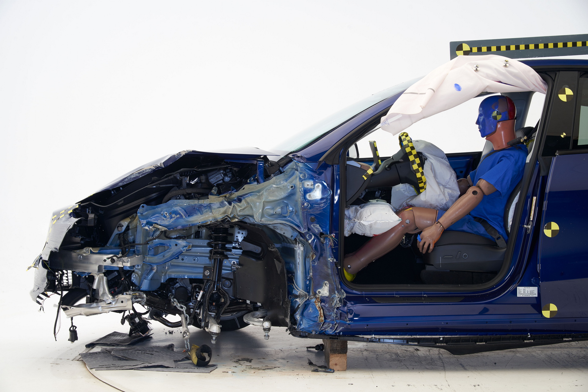 2021-2022 Tesla Model Ys, Model 3s Built After Radar Removal Earn IIHS Top Safety Pick+ Award