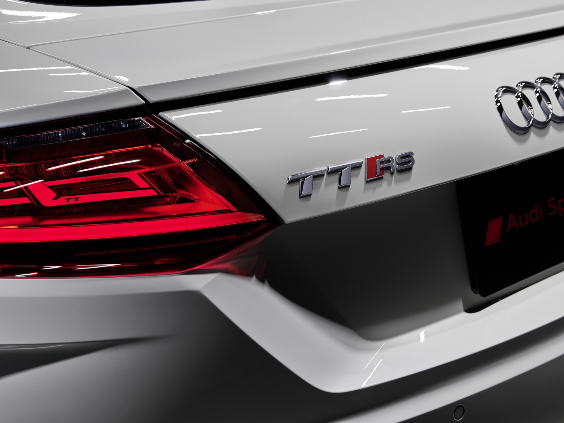 The 2022 Audi TT RS Heritage Edition Is More Expensive Than We Were Originally Told