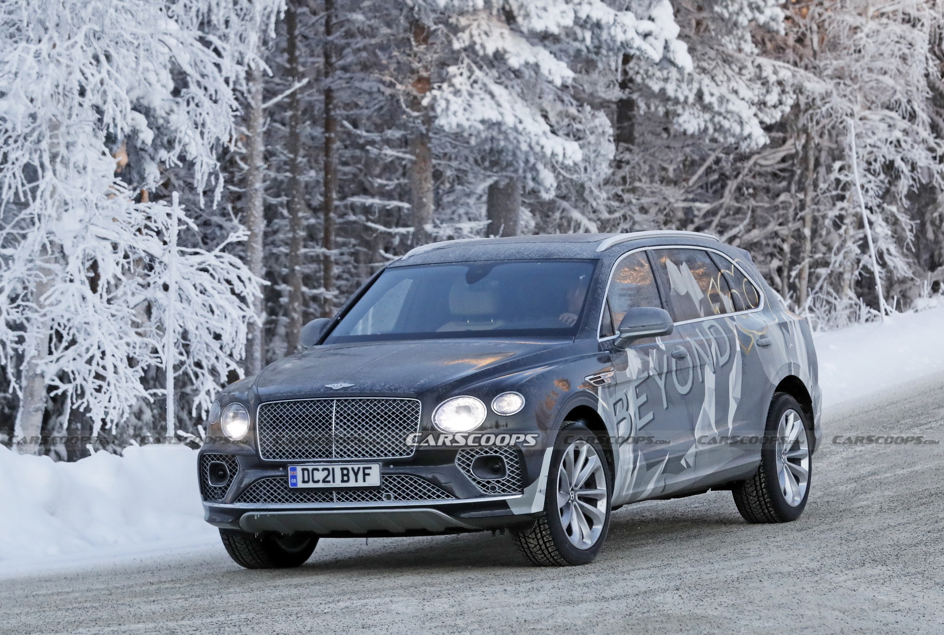 Bentley’s Upcoming Ultra-Luxury Vehicle Will Offer Airline Seats And 24 Billion Configurations