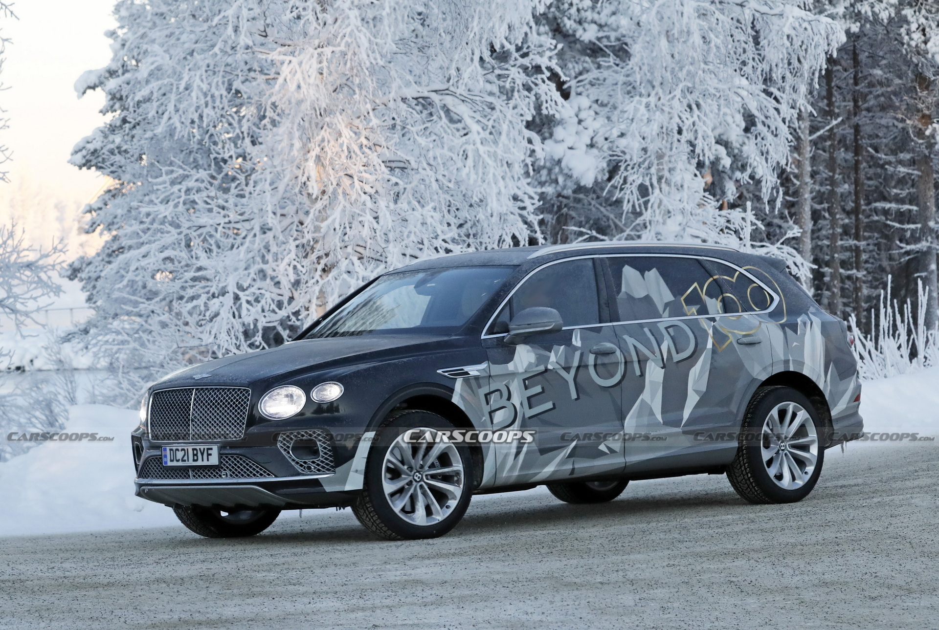 Bentley’s Upcoming Ultra-Luxury Vehicle Will Offer Airline Seats And 24 Billion Configurations