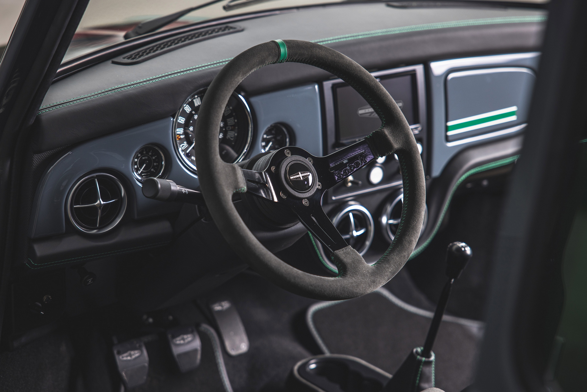 David Brown Automotive Delivers Its Very First Mini Remastered Oselli Edition