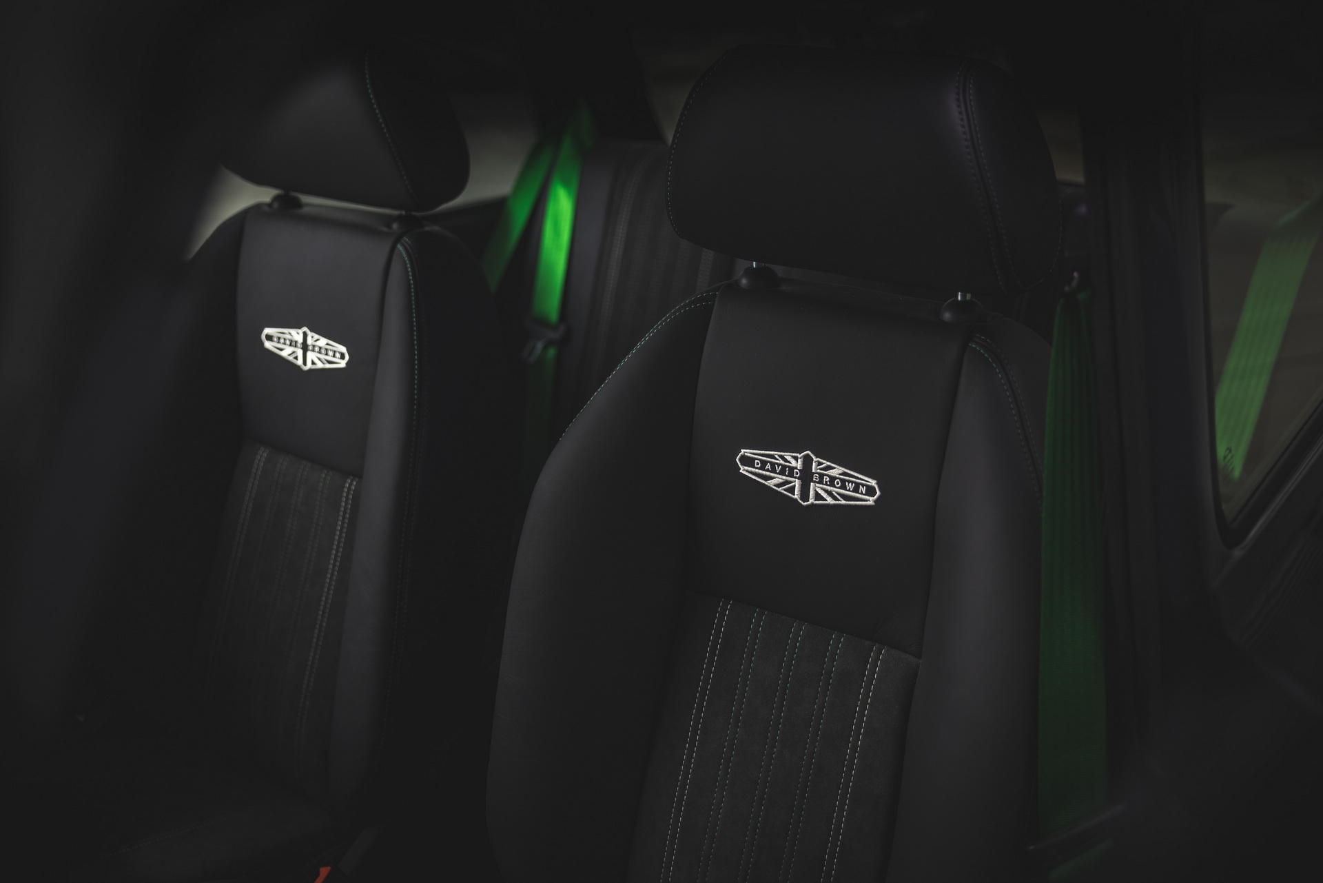 David Brown Automotive Delivers Its Very First Mini Remastered Oselli Edition