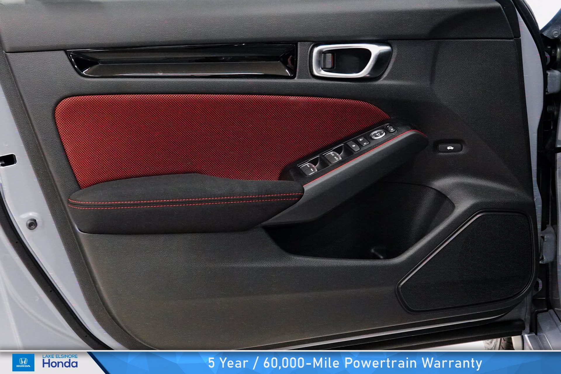 A Honda Dealership Is Asking A Ridiculous $42k For A 2022 Civic Si