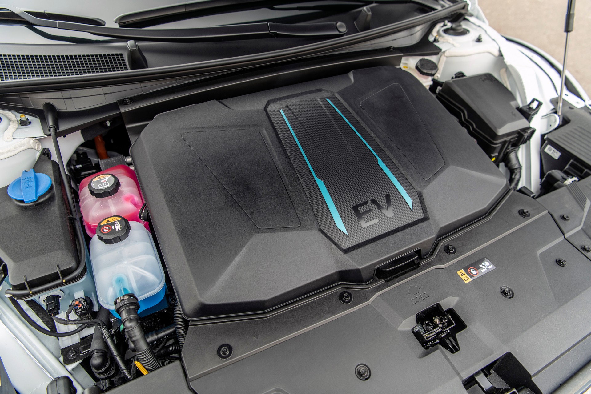 2022 Hyundai Ioniq 5 Offers EPA-Estimated Range Of Up To 303 Miles