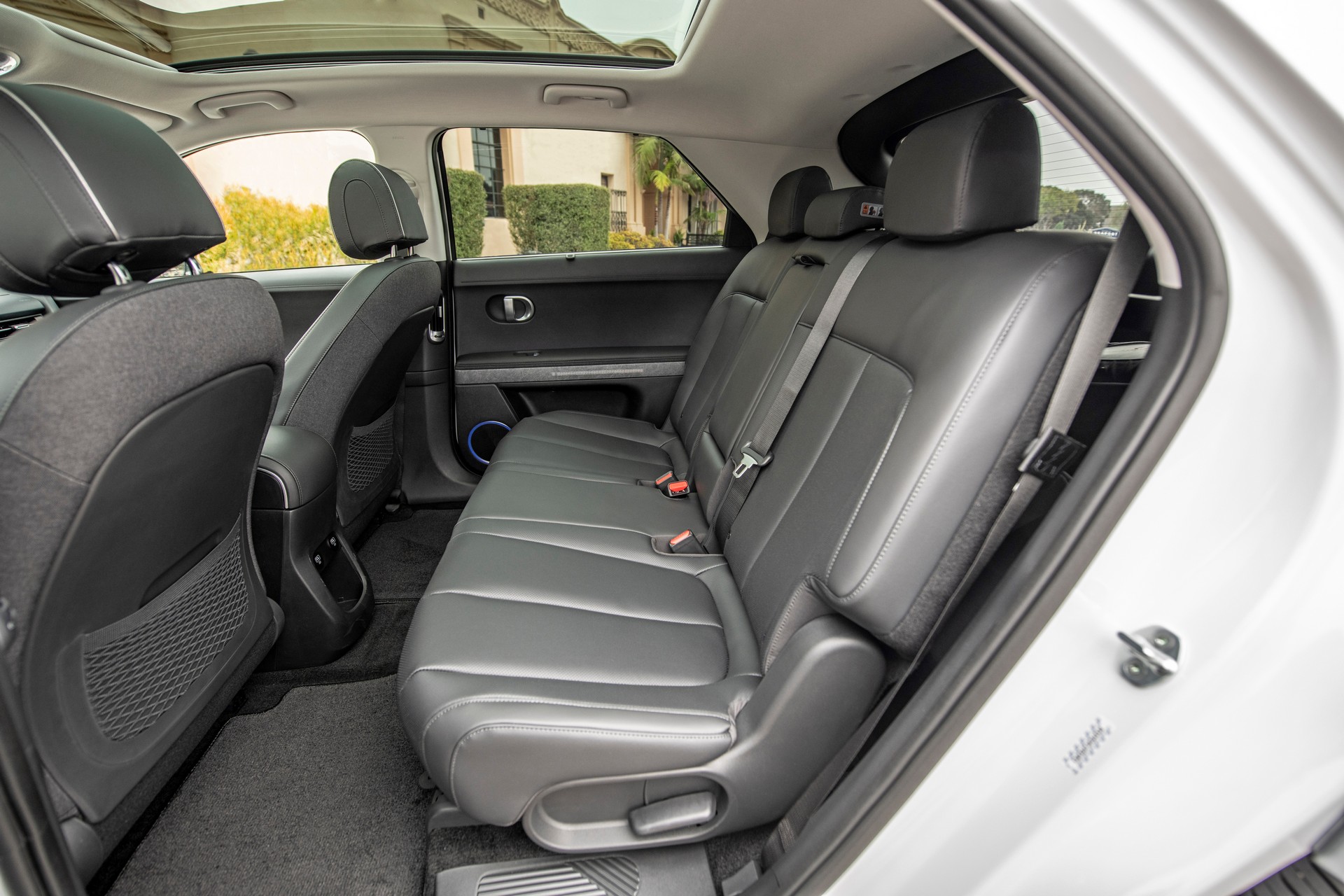 2022 Hyundai Ioniq 5 Offers EPA-Estimated Range Of Up To 303 Miles