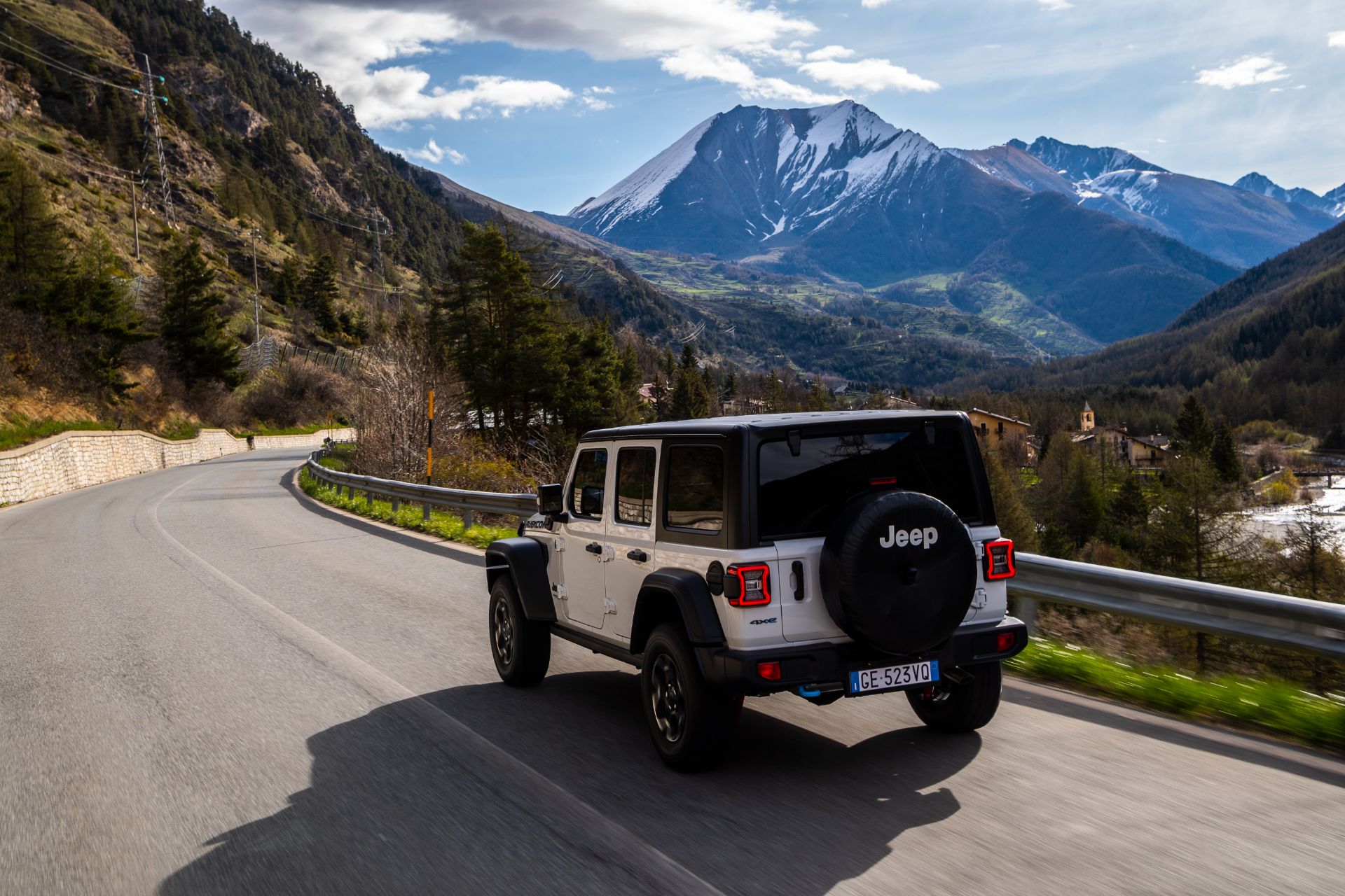 2022 Jeep Wrangler Updated In Europe, Sold Exclusively As 4xe Plug-In Hybrid