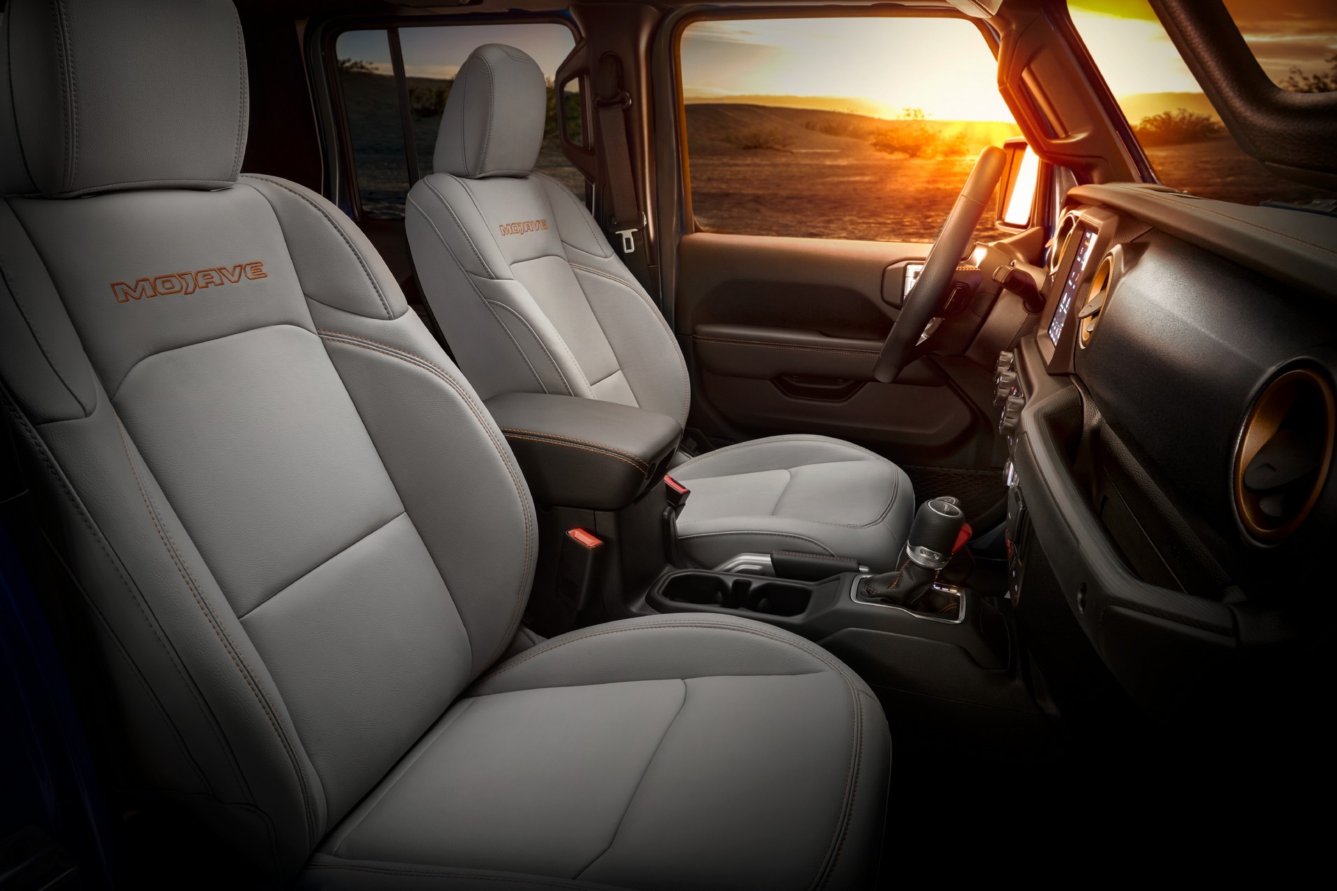 2022 Jeep Wrangler And Gladiator Gain Additional Equipment, Available 100:1 Crawl Ratio