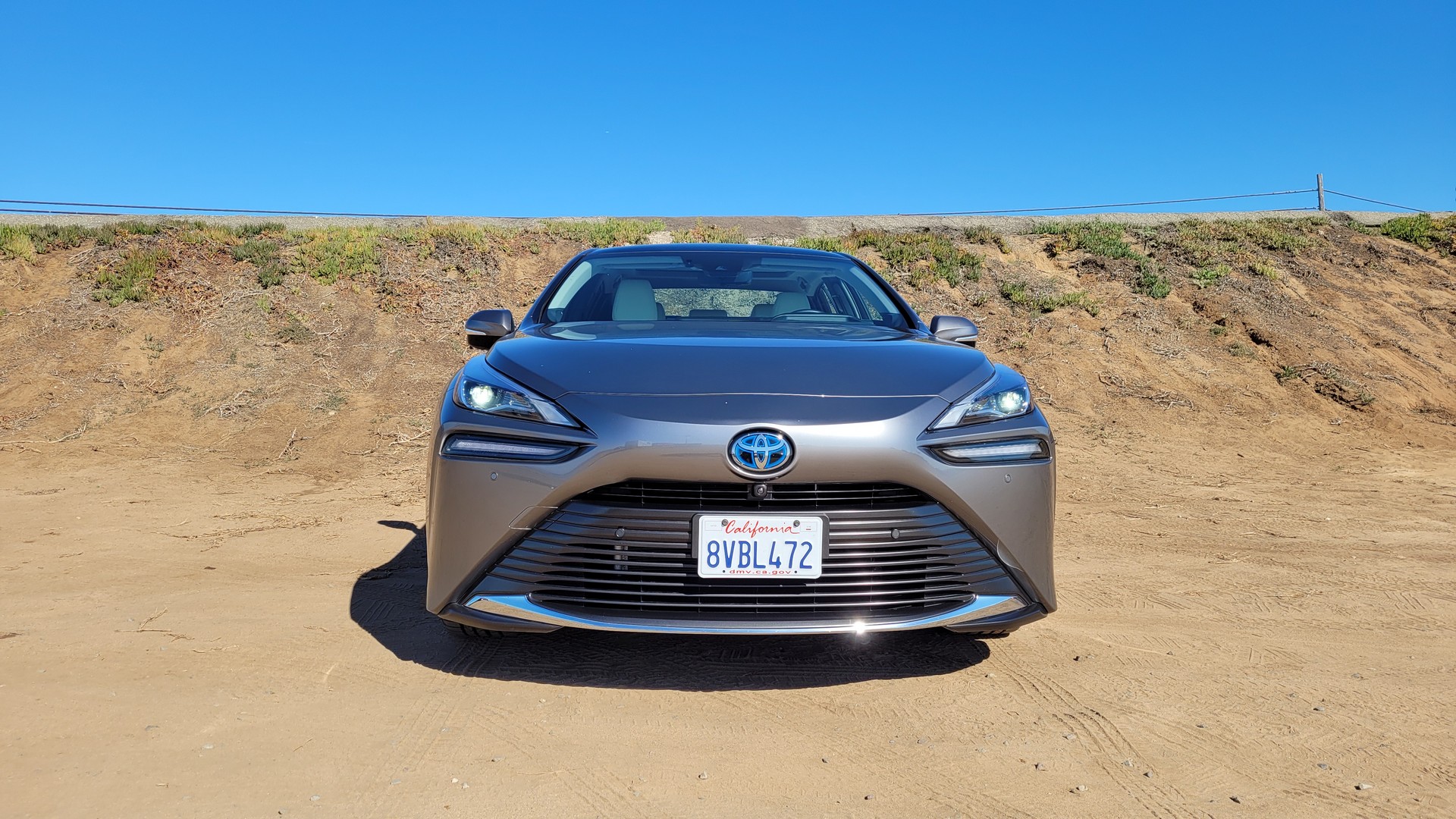Quick Spin: The Toyota Mirai Is A Comfortable And Stylish Fuel Cell Flagship