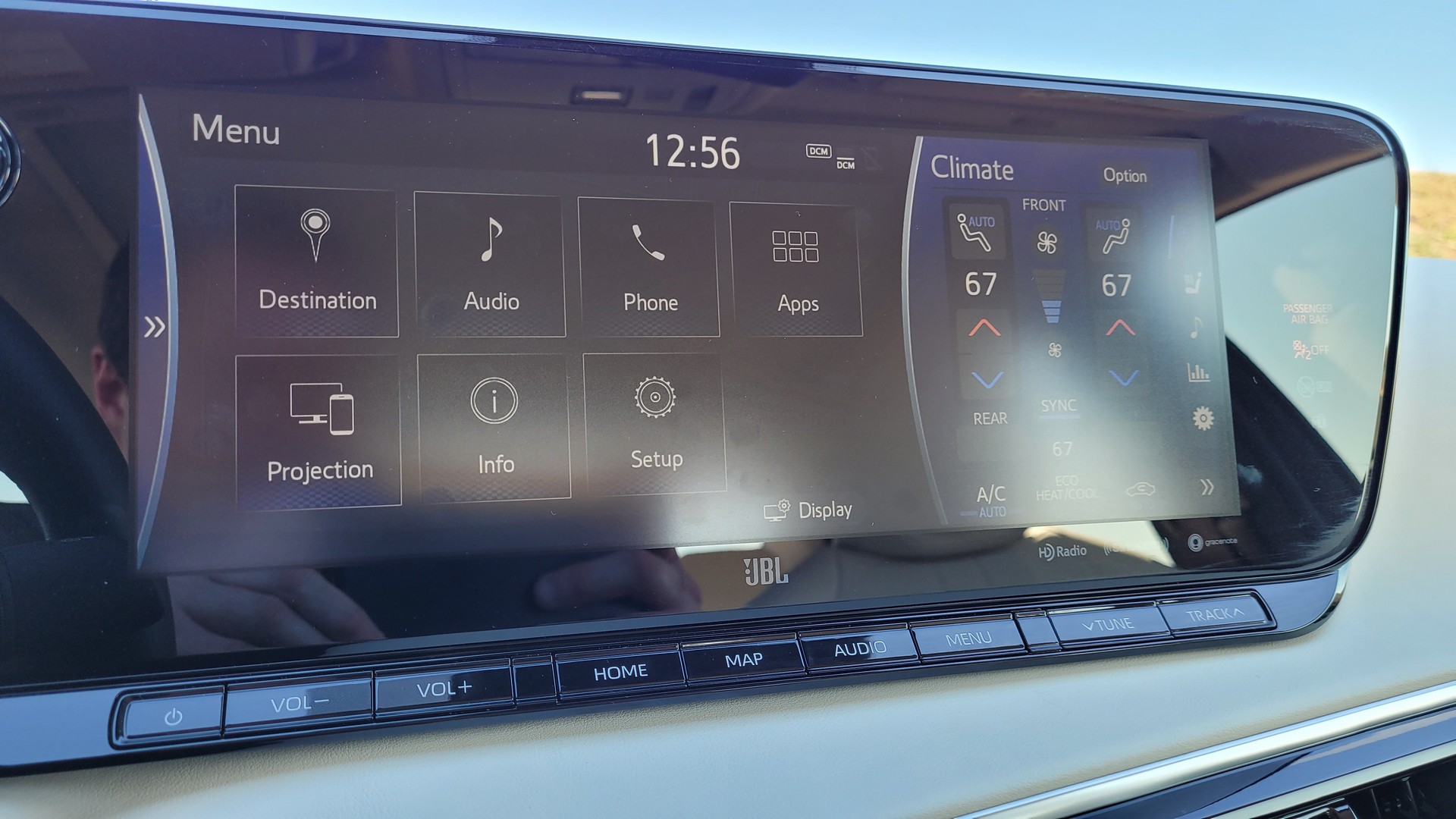 Quick Spin: The Toyota Mirai Is A Comfortable And Stylish Fuel Cell Flagship