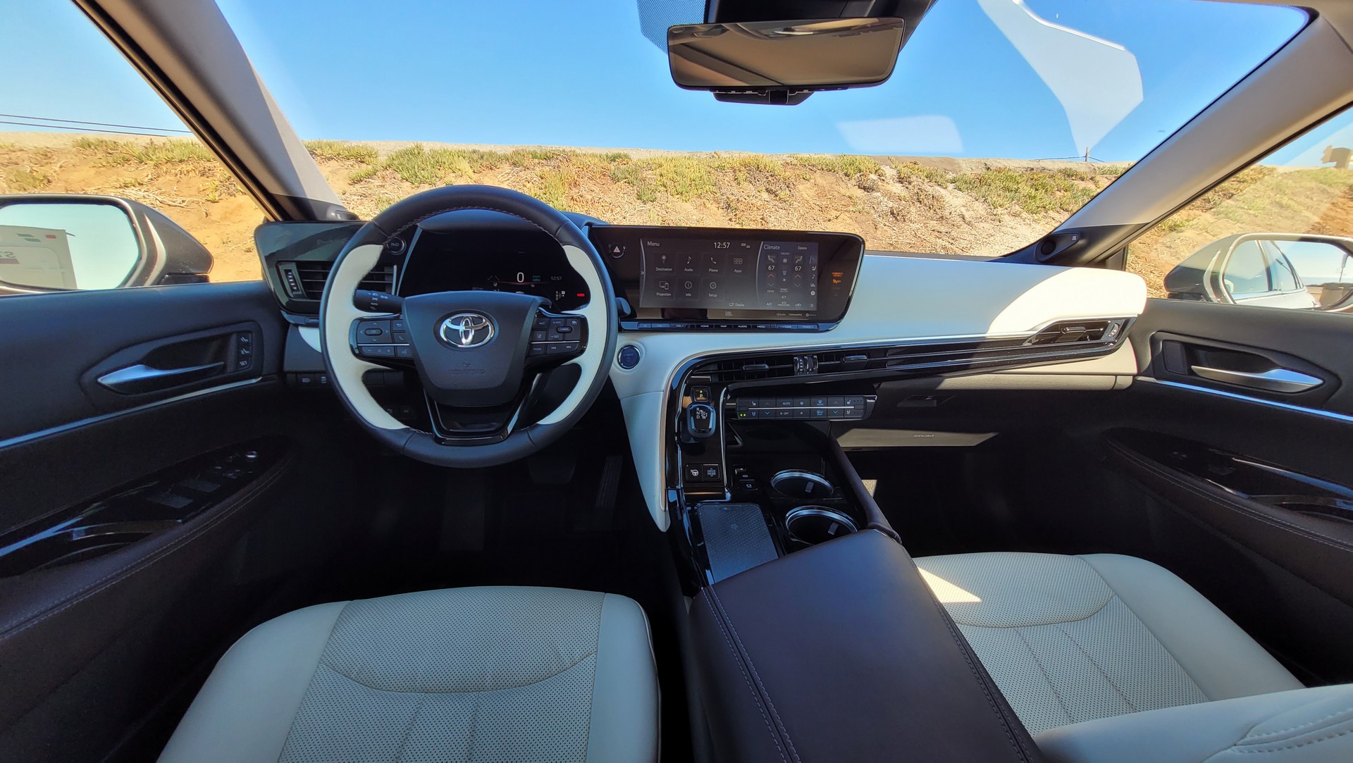 Quick Spin: The Toyota Mirai Is A Comfortable And Stylish Fuel Cell Flagship