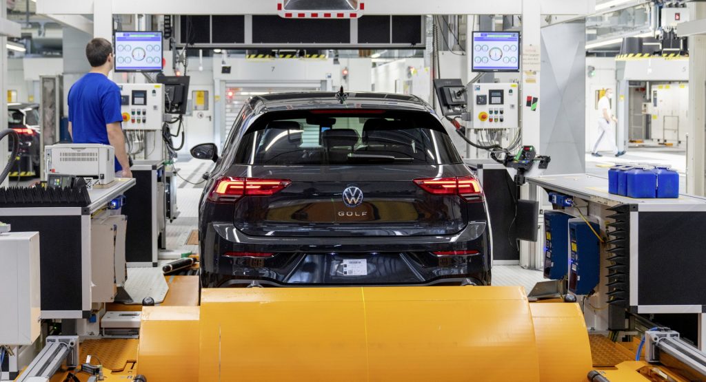 Volkswagen Unconvinced Chip Crisis Will Ease, Anticipates Production To Fall Again In 2022