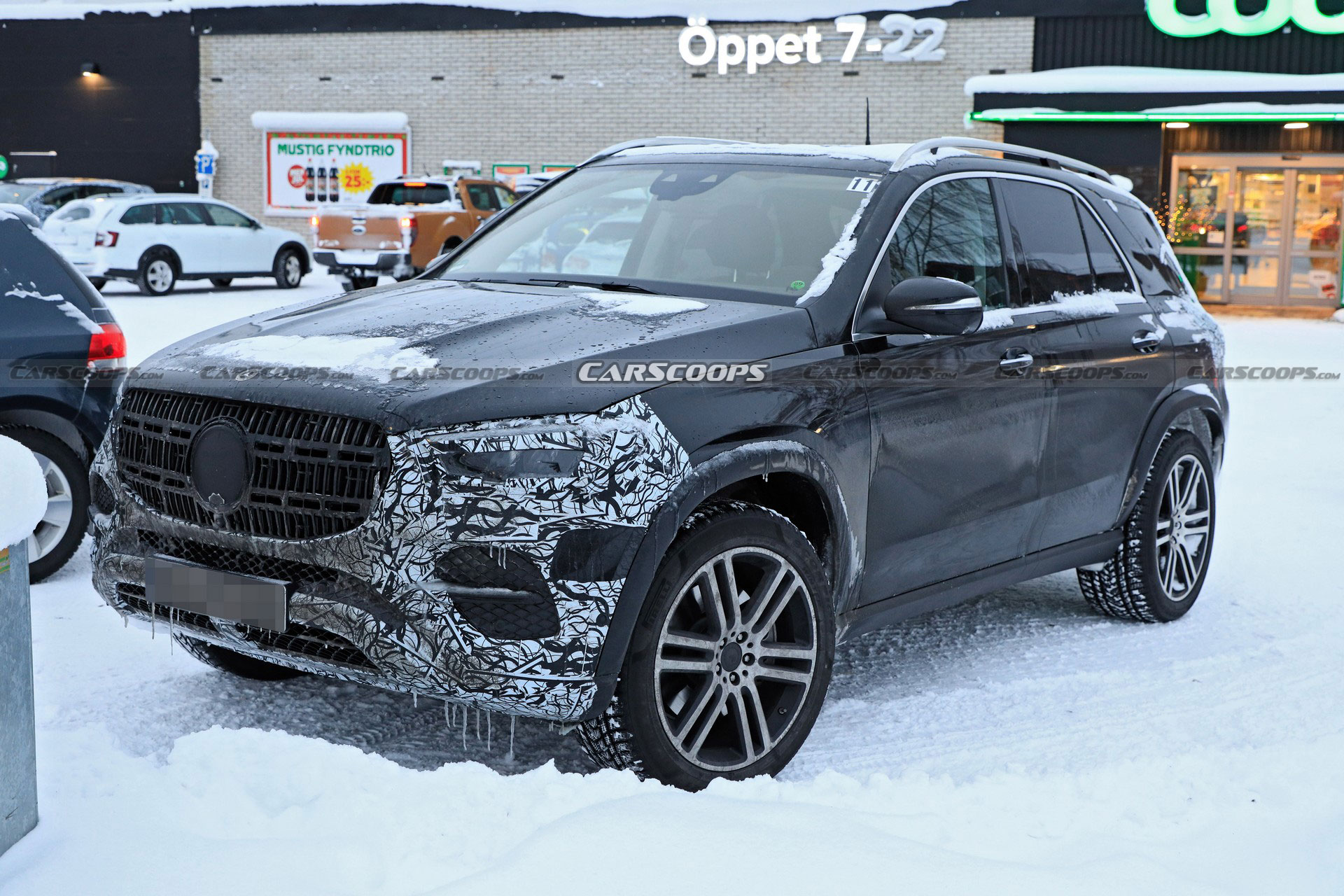 2023 Mercedes-Benz GLE Getting A Minor Makeover, First Look Inside