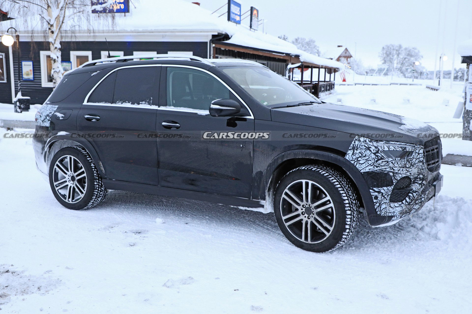 2023 Mercedes-Benz GLE Getting A Minor Makeover, First Look Inside