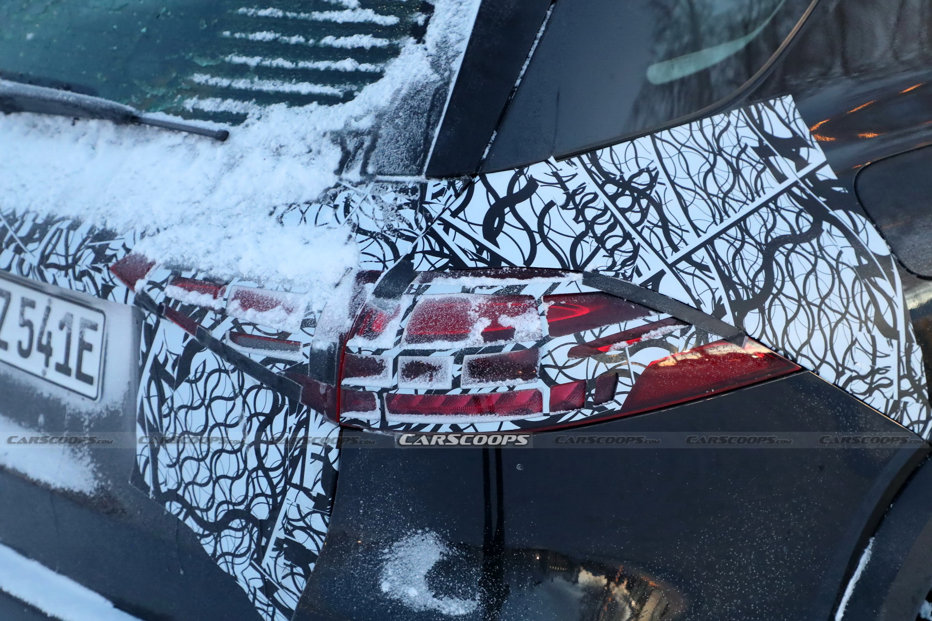 2023 Mercedes-Benz GLE Getting A Minor Makeover, First Look Inside