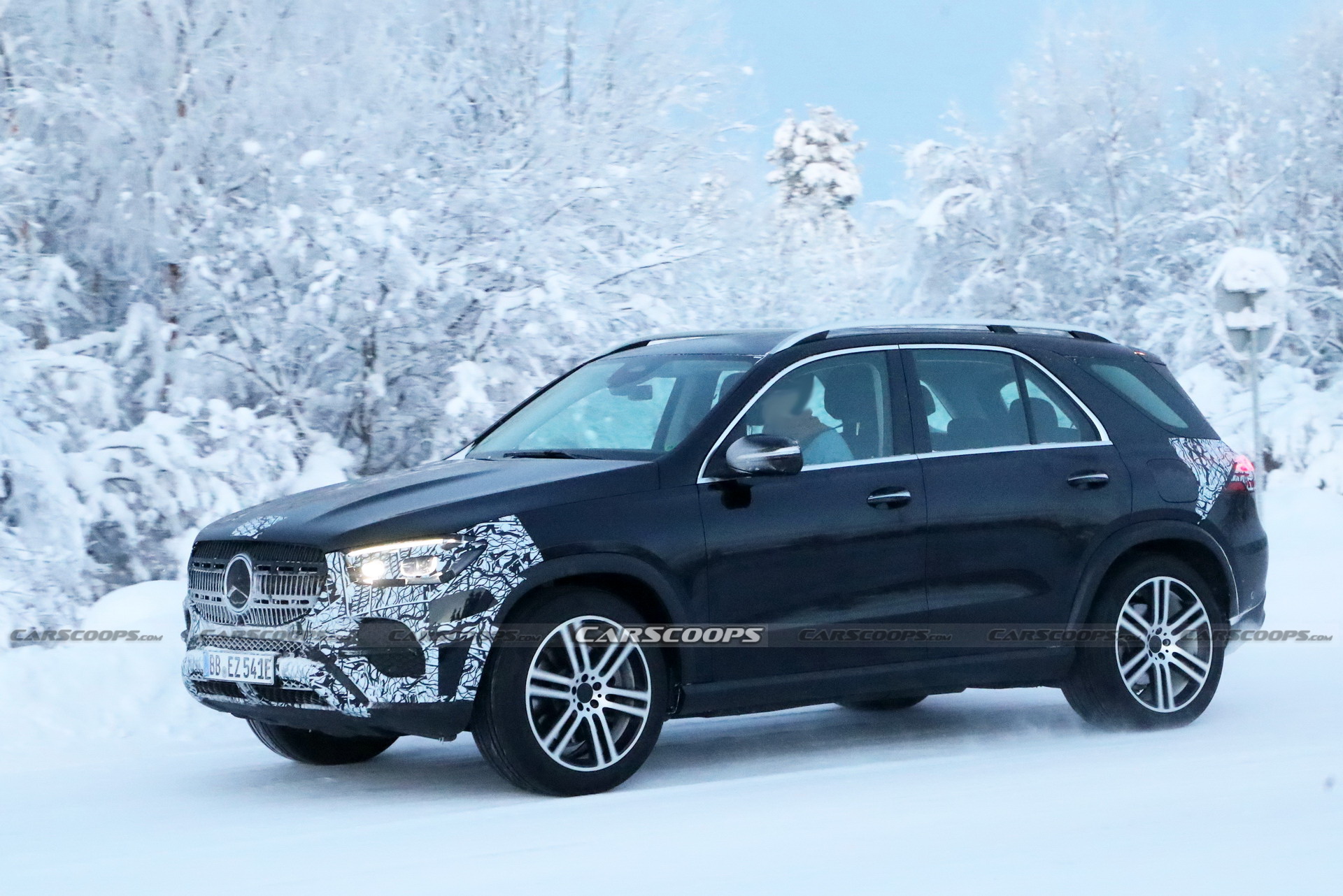 2023 Mercedes-Benz GLE Getting A Minor Makeover, First Look Inside