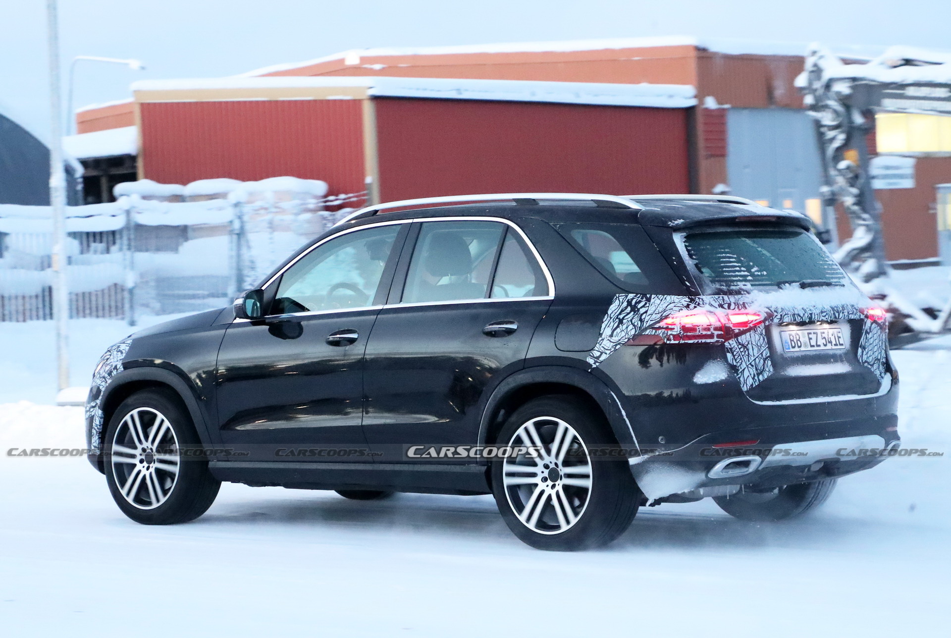 2023 Mercedes-Benz GLE Getting A Minor Makeover, First Look Inside