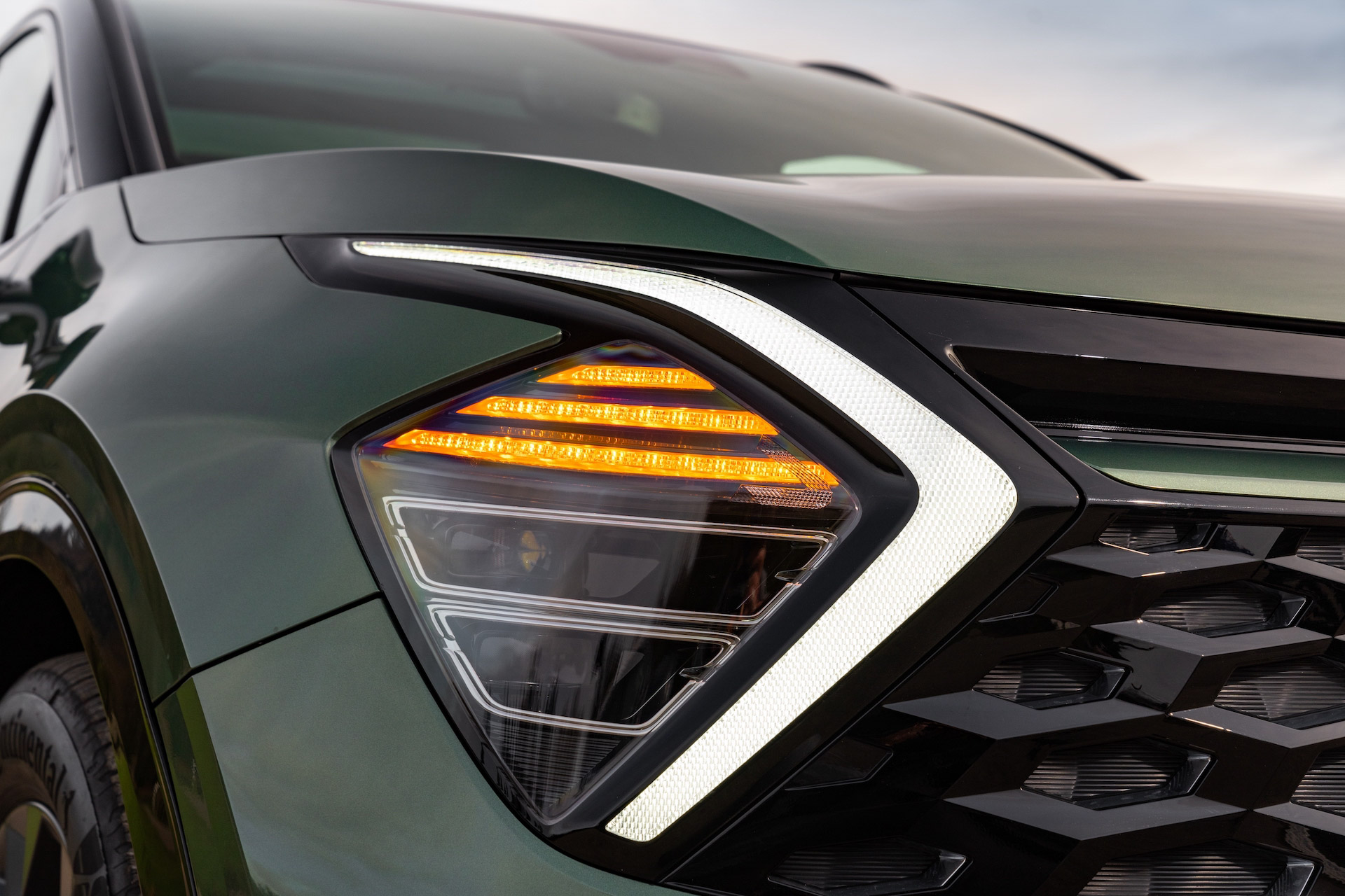 All-New 2022 Kia Sportage Lands In UK, Starts At £26,745