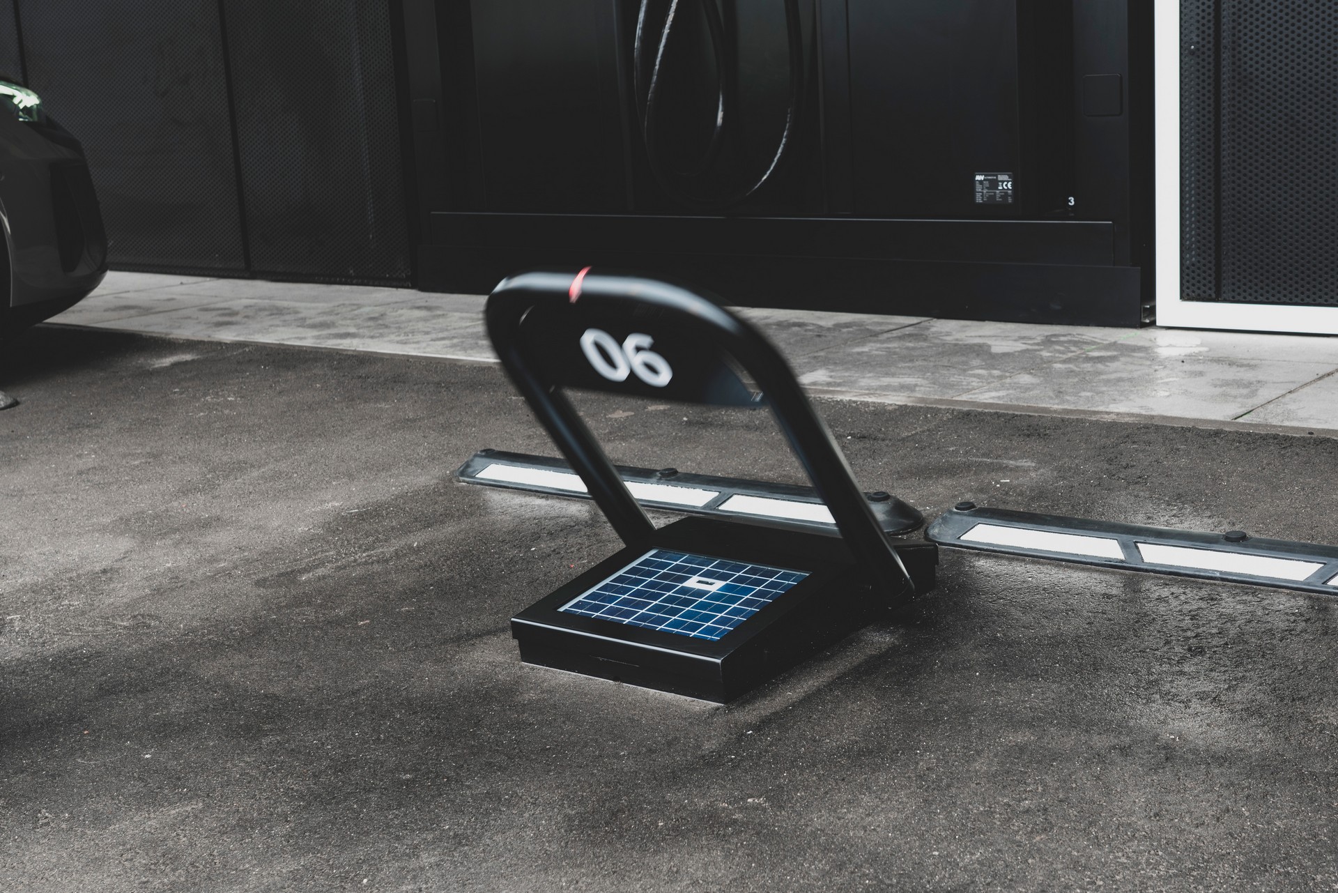 Audi’s Swanky Charging Hub Is A First Class Lounge For Electric Vehicles