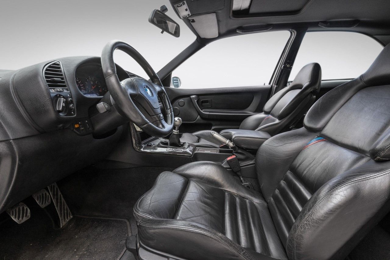 We Know You Want This BMW E36 3-Series Compact With A V12 Engine