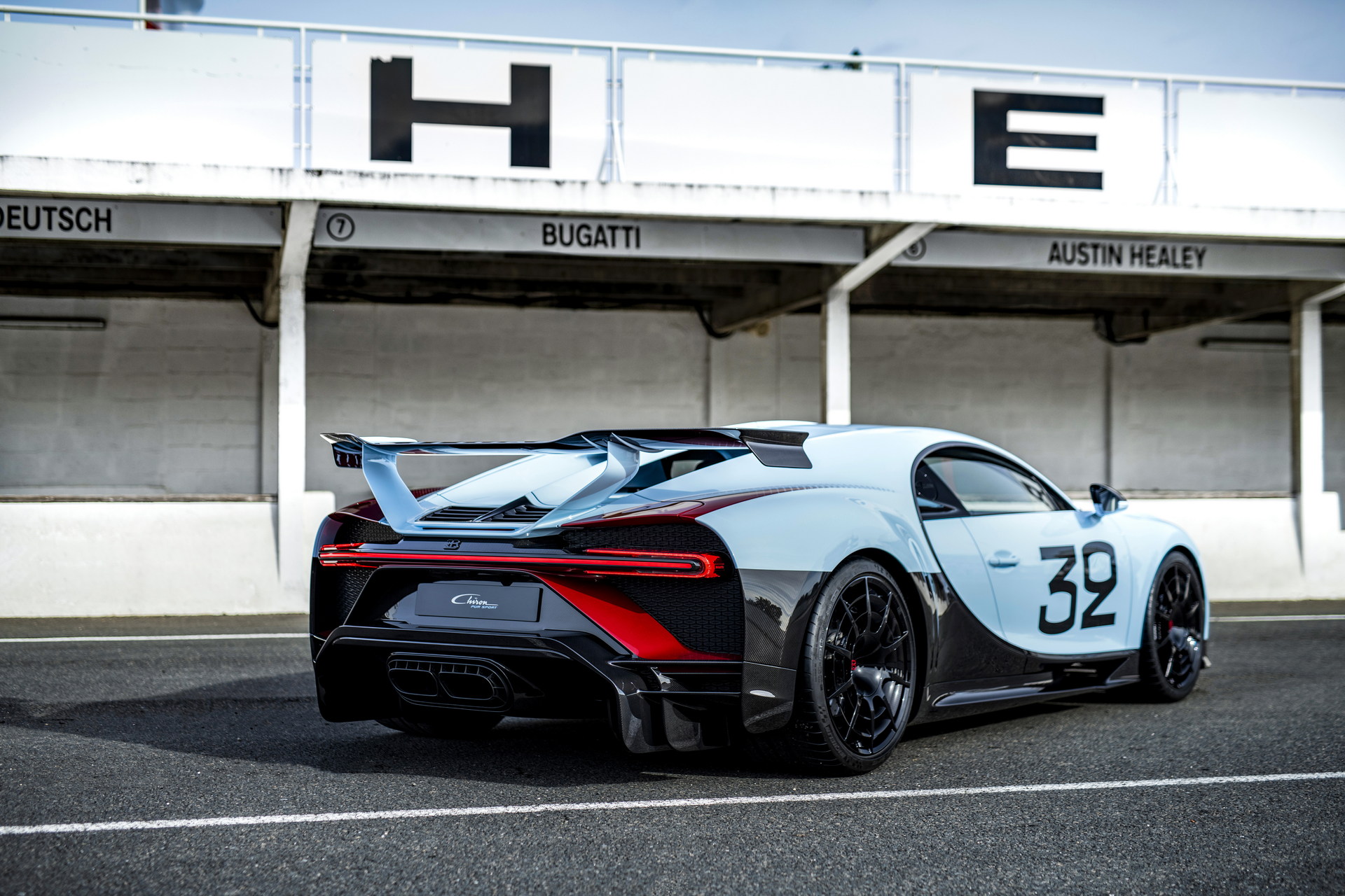 Bugatti Chiron Pur Sport Grand Prix Is The First Example Of The Brand’s Sur Mesure Program