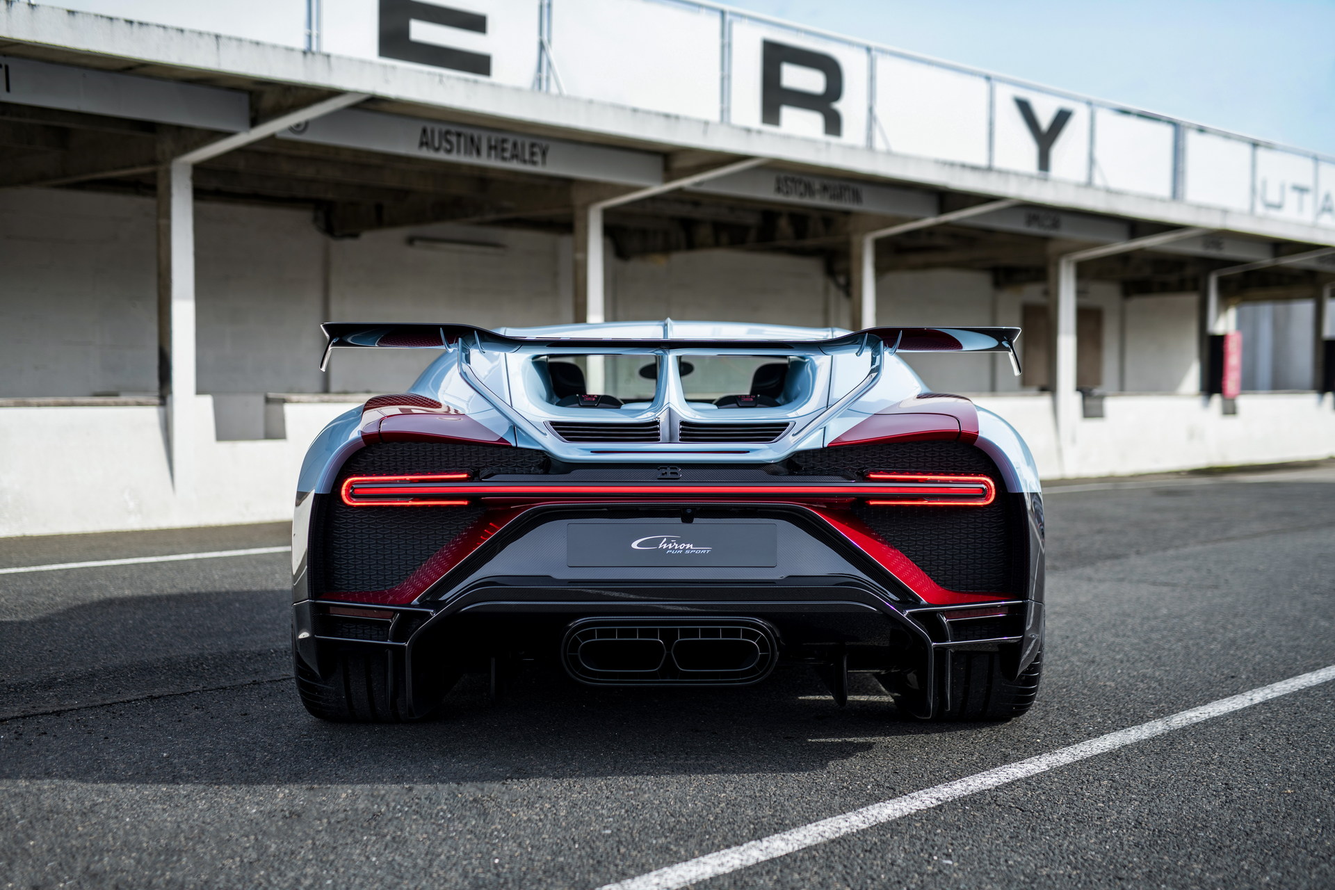 Bugatti Chiron Pur Sport Grand Prix Is The First Example Of The Brand’s Sur Mesure Program