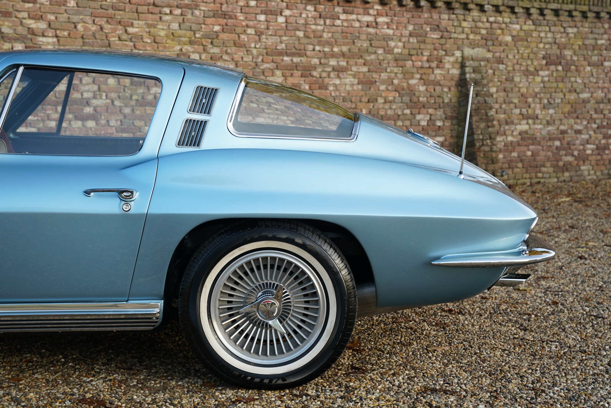 Forget European Supercars, This 1964 C2 Corvette Stingray Is The Icon You Want