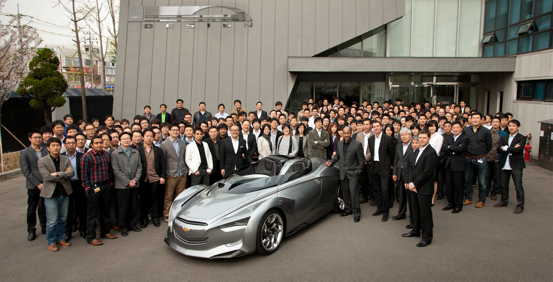 Chevrolet’s Decade Old Miray Concept Was The Original Corvette E-Ray