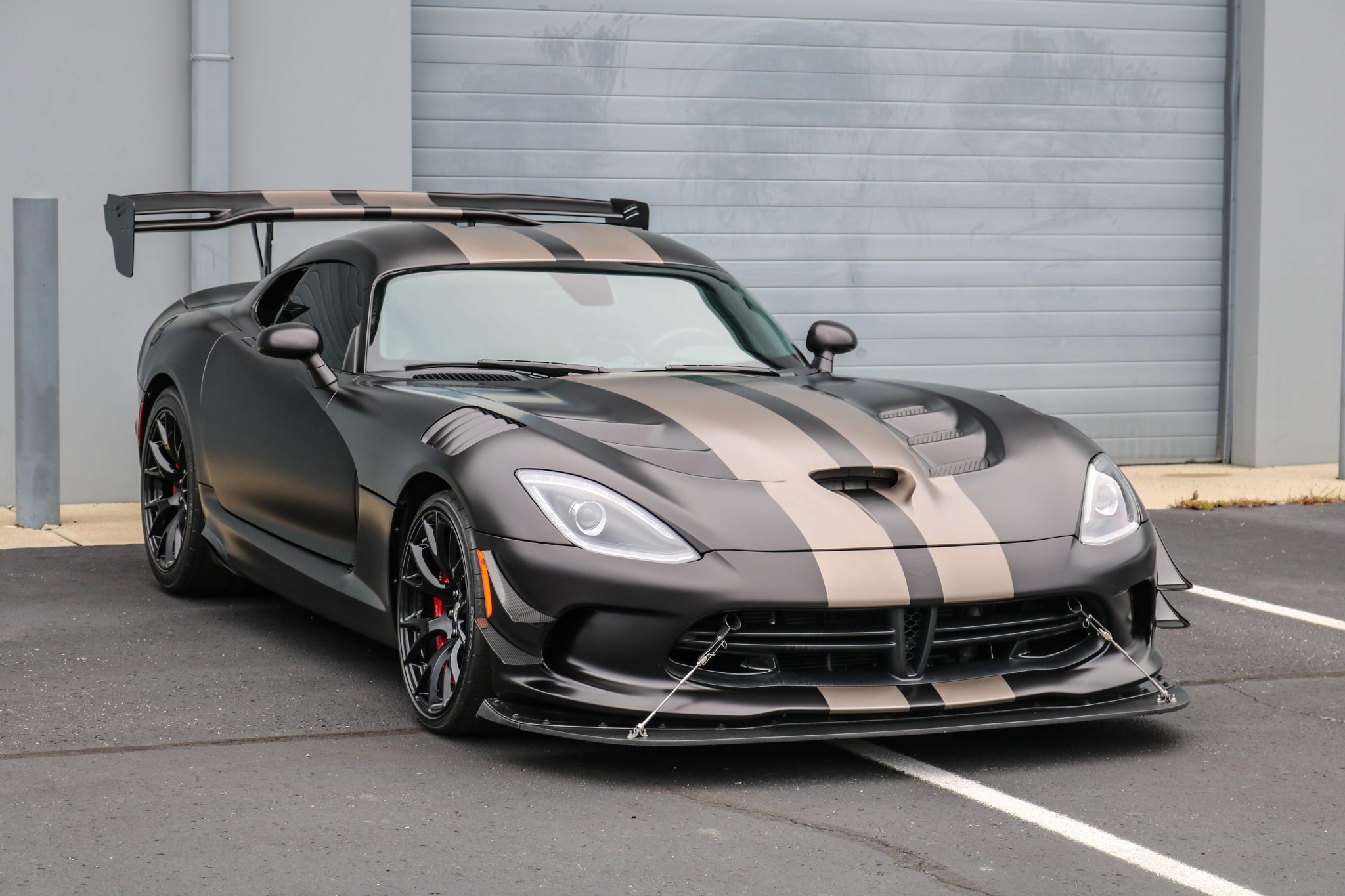 This Dodge Viper ACR Extreme Was The Very First Built For 2017