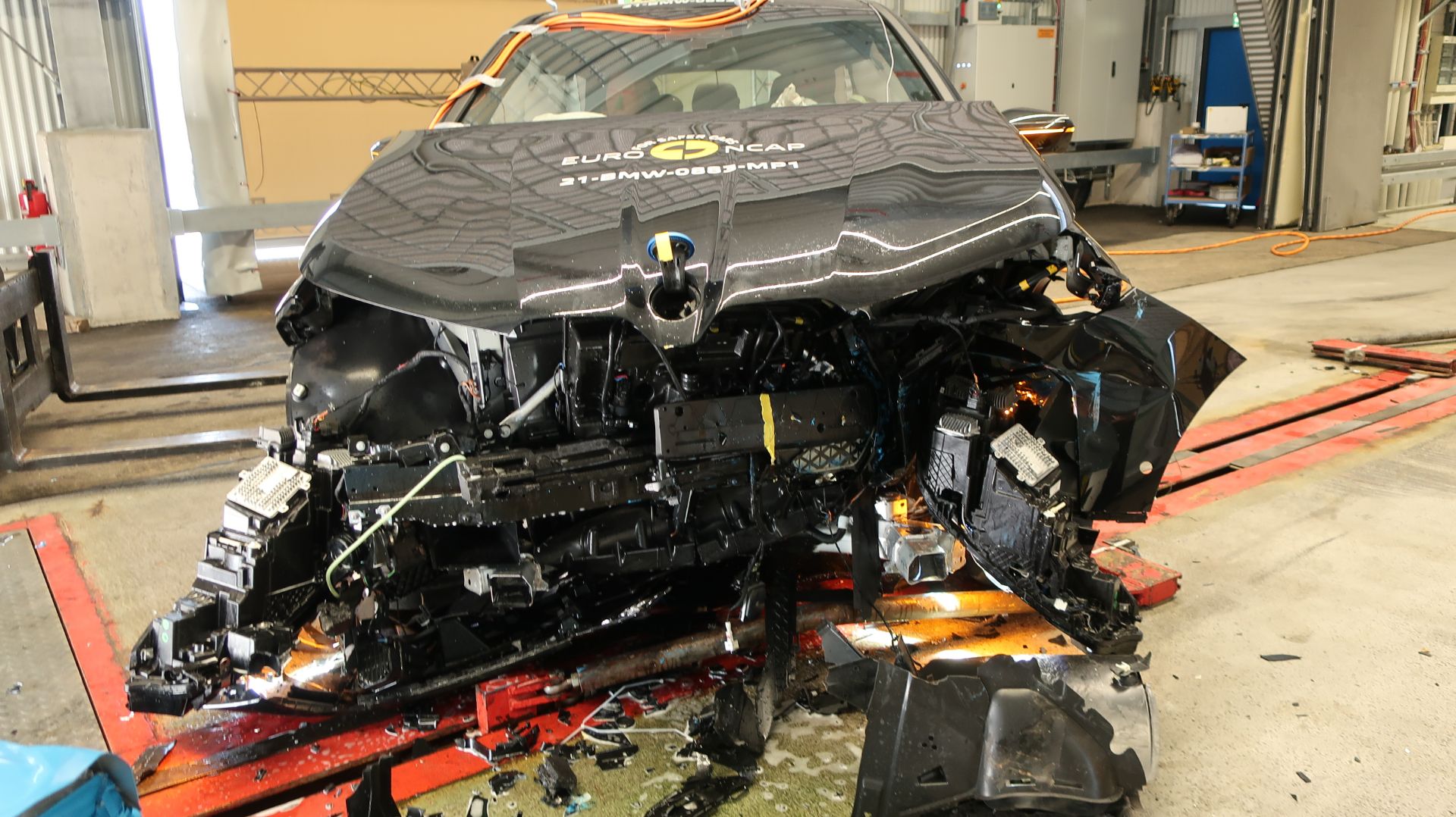 Euro NCAP Says “Renault Laguna’s Legacy Ruined” After Zoe Gets Zero Stars