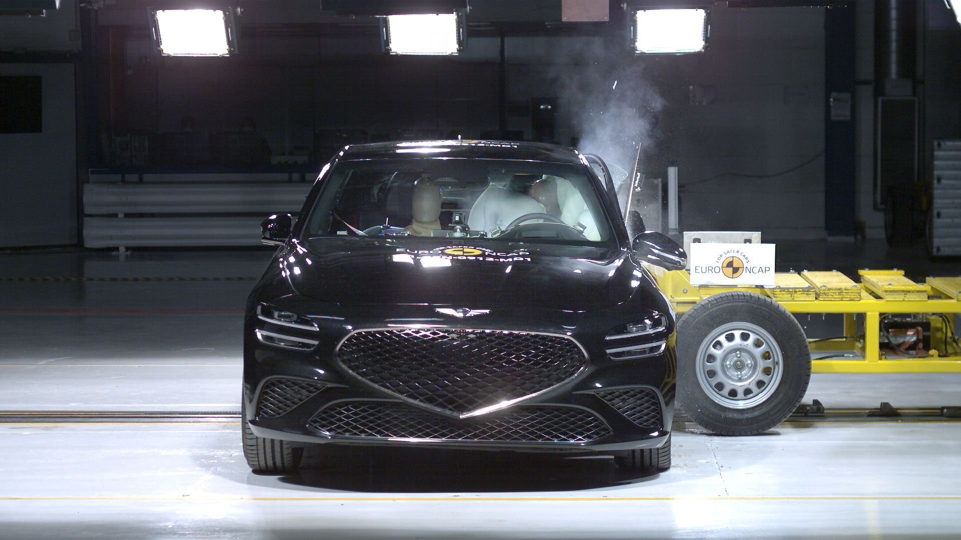 Euro NCAP Says “Renault Laguna’s Legacy Ruined” After Zoe Gets Zero Stars