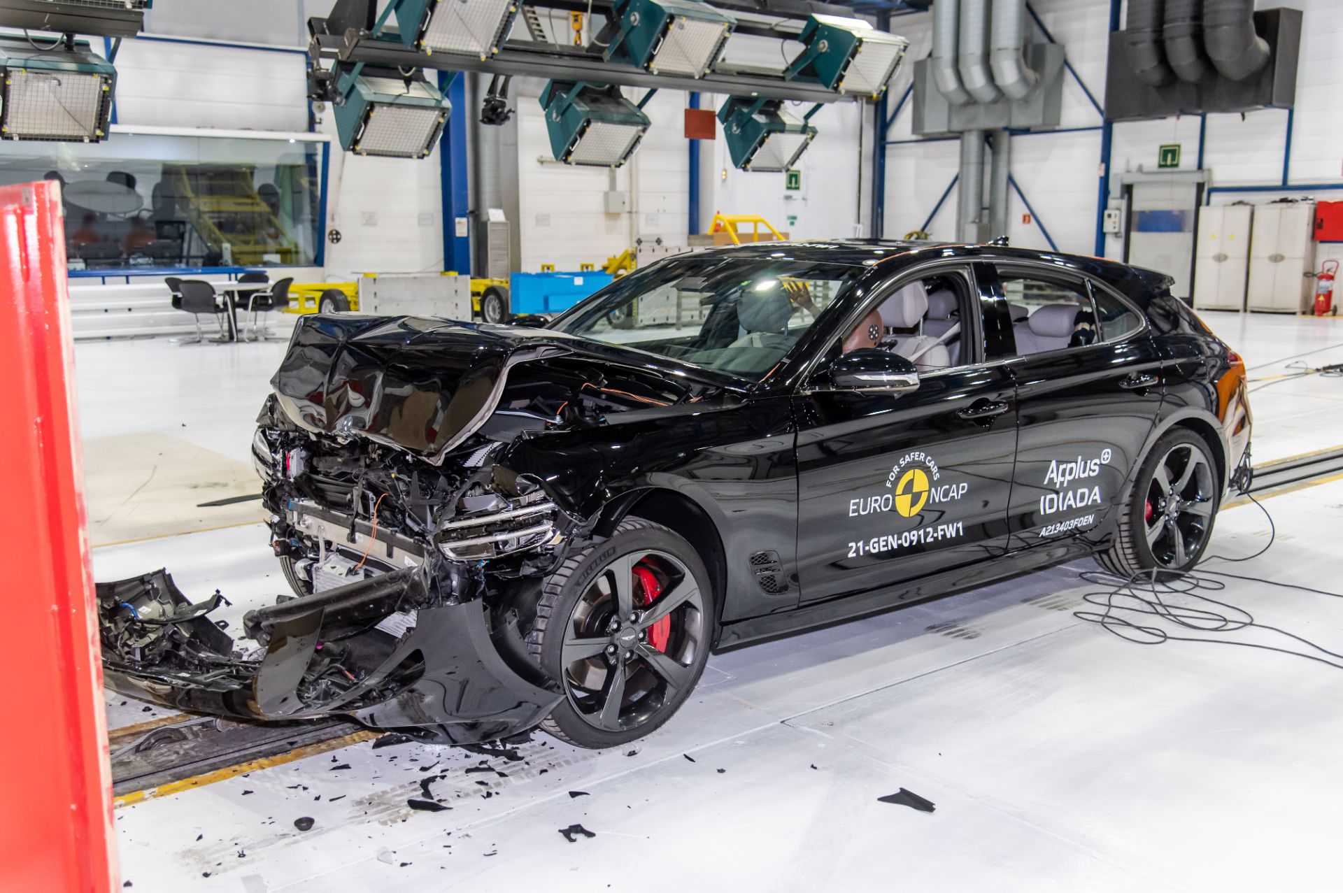 Euro NCAP Says “Renault Laguna’s Legacy Ruined” After Zoe Gets Zero Stars