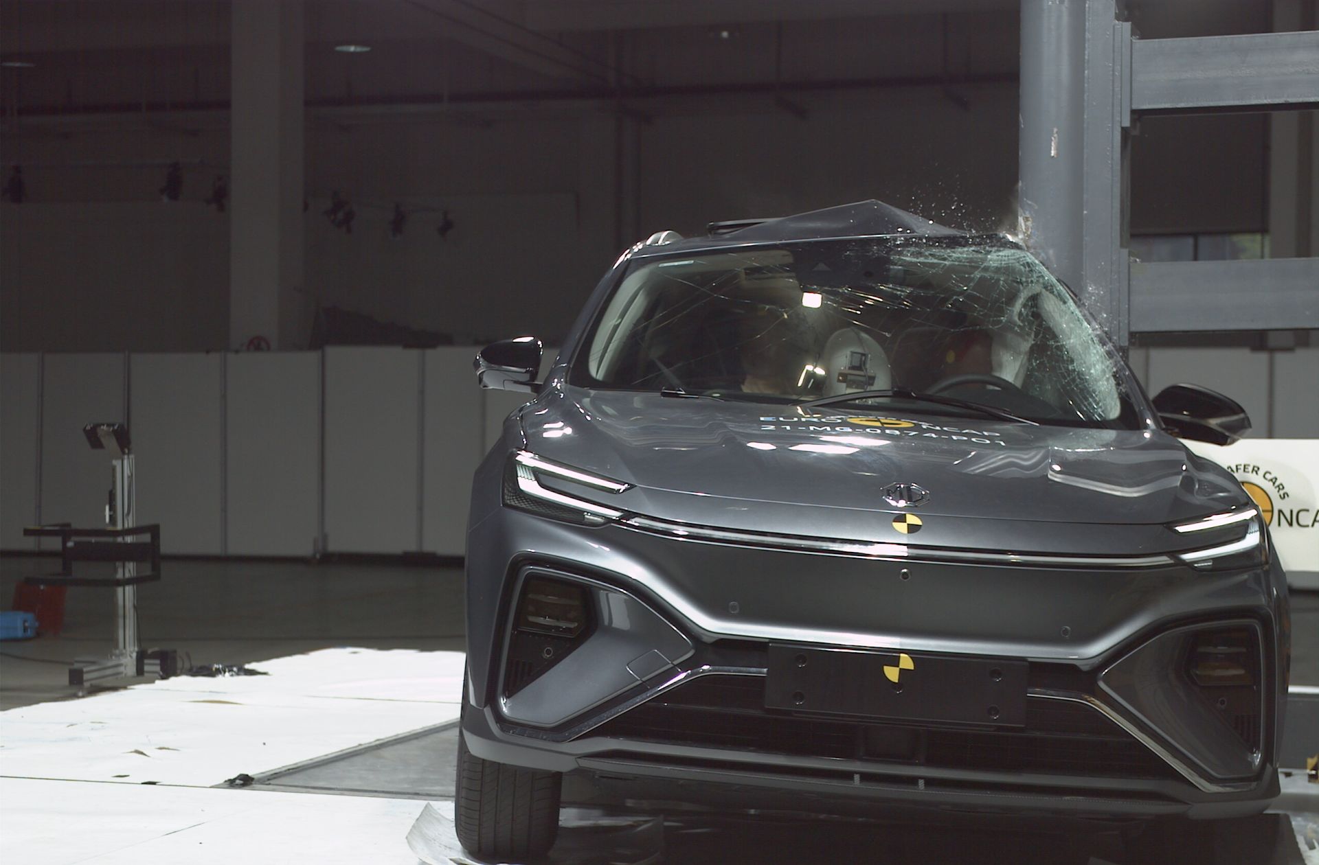 Euro NCAP Says “Renault Laguna’s Legacy Ruined” After Zoe Gets Zero Stars