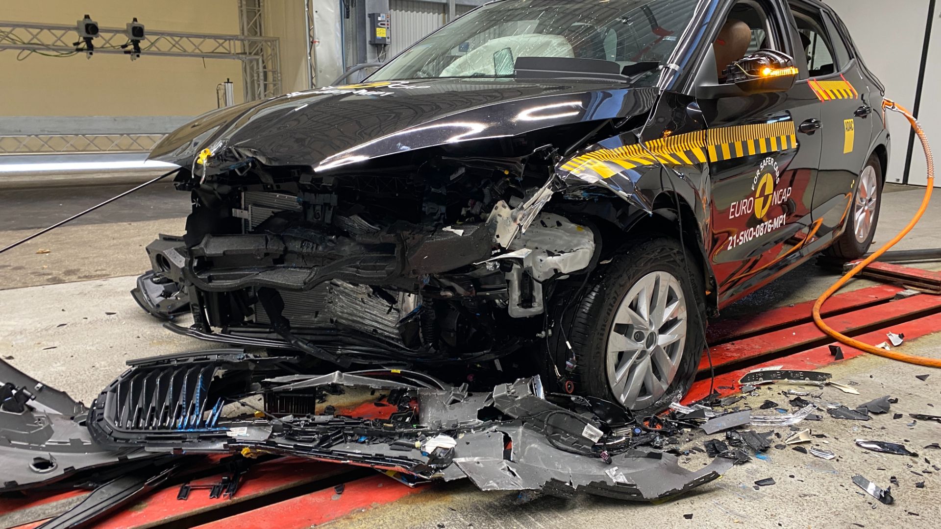 Euro NCAP Says “Renault Laguna’s Legacy Ruined” After Zoe Gets Zero Stars