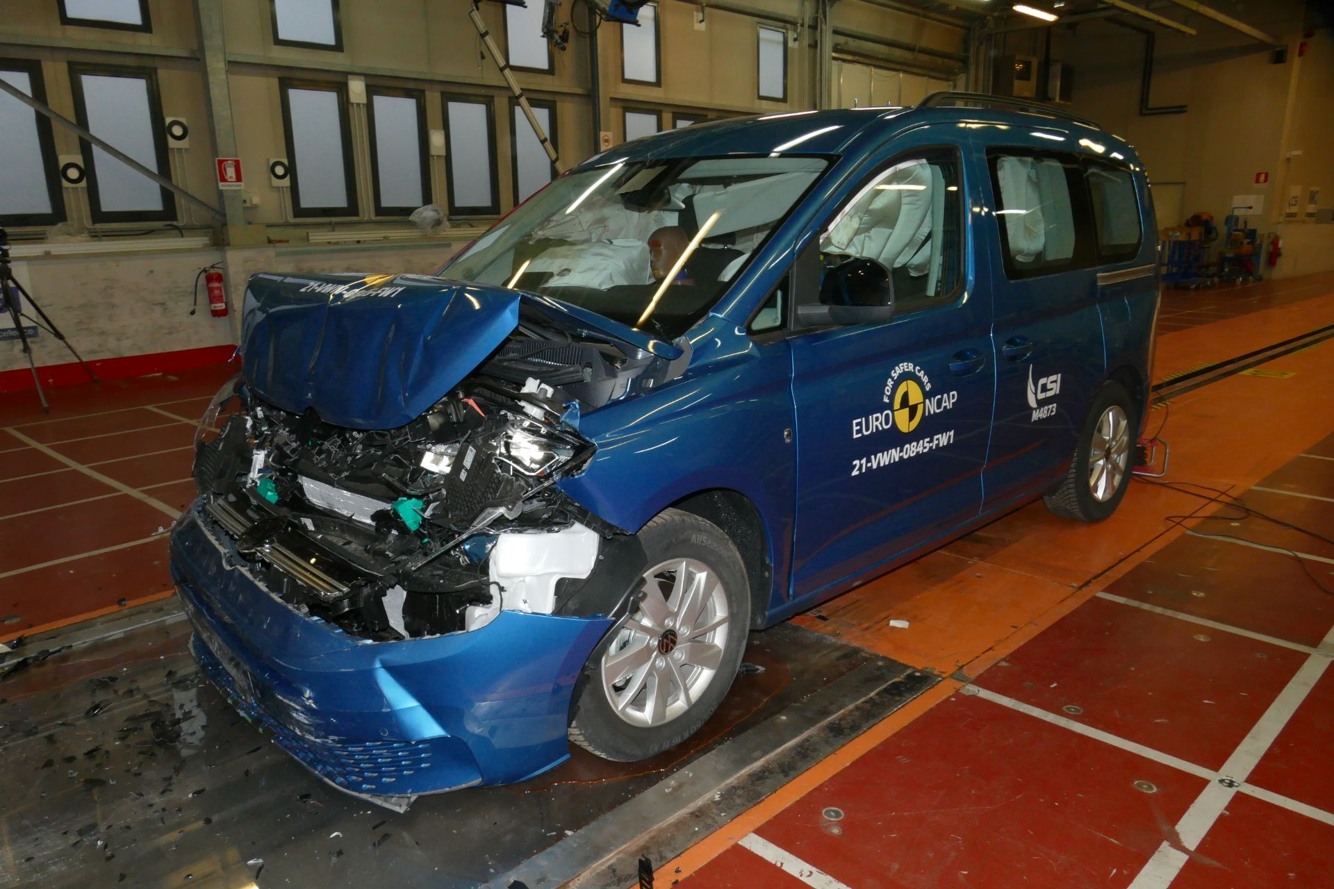 Euro NCAP Says “Renault Laguna’s Legacy Ruined” After Zoe Gets Zero Stars