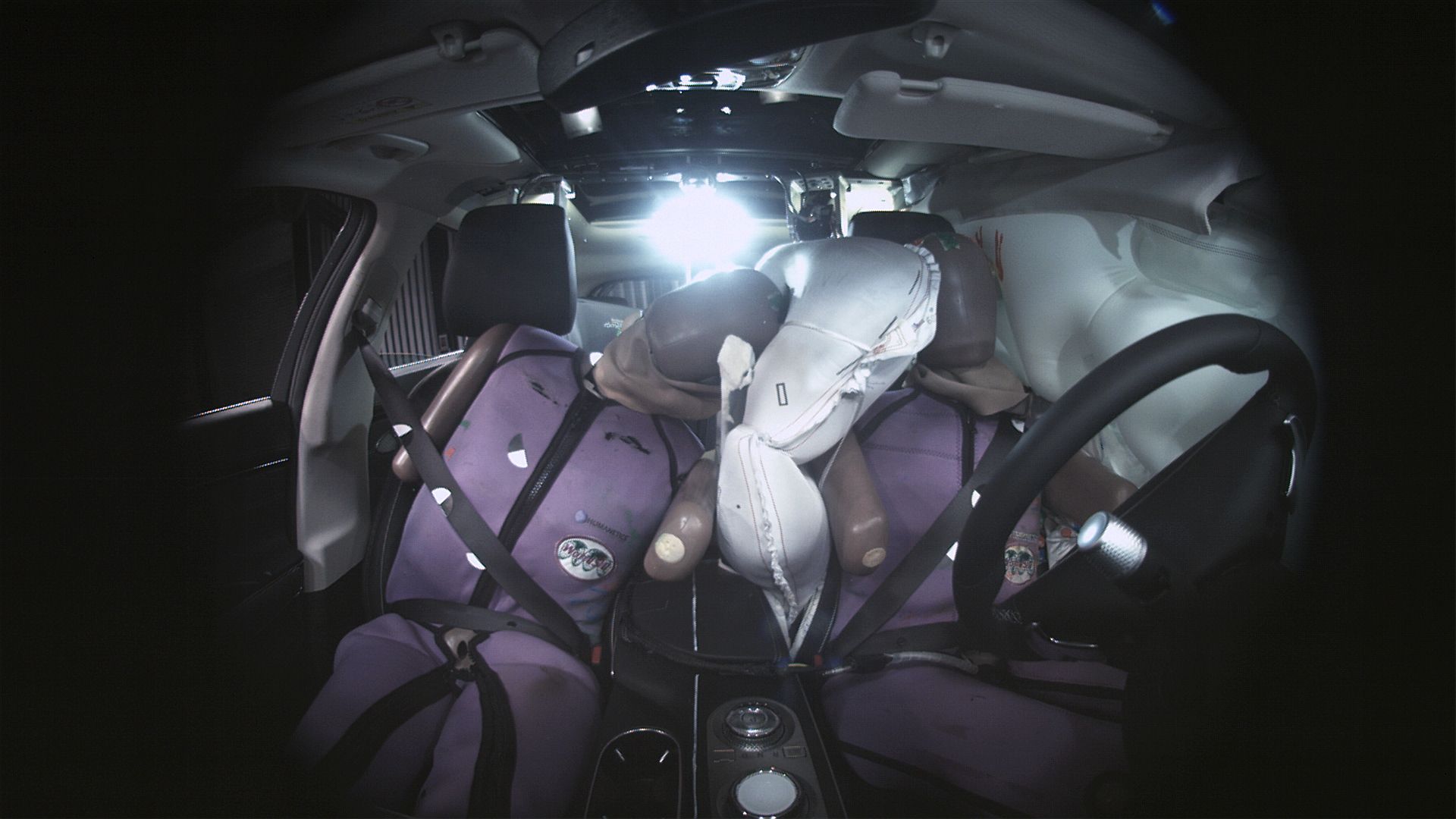 Euro NCAP Says “Renault Laguna’s Legacy Ruined” After Zoe Gets Zero Stars