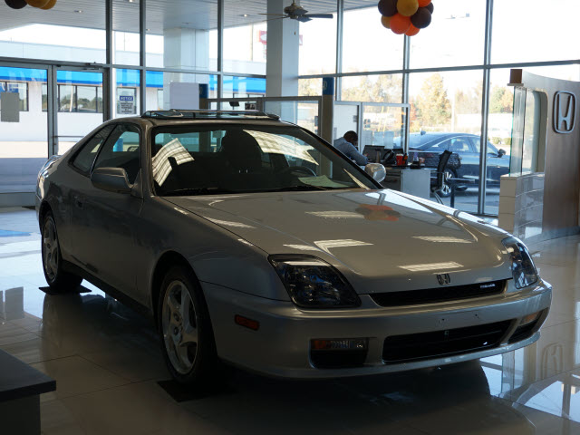 Would You Pay Almost $50,000 For This Pristine, Low-Mileage 2001 Honda Prelude?