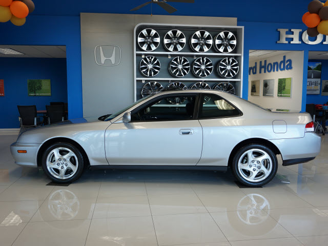 Would You Pay Almost $50,000 For This Pristine, Low-Mileage 2001 Honda Prelude?