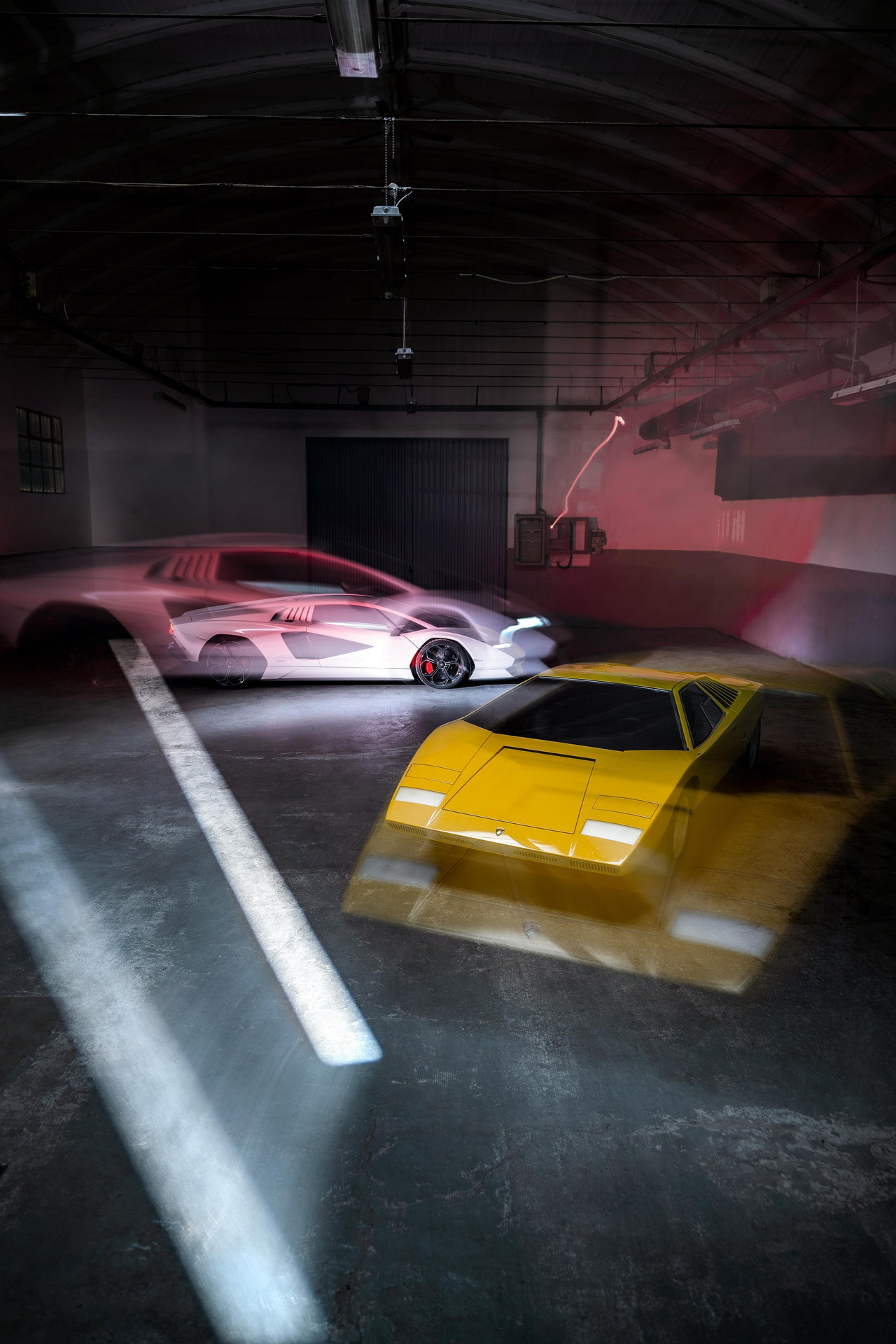 Most Lamborghini Countach LPI 800-4 Buyers Already Own An Original Countach