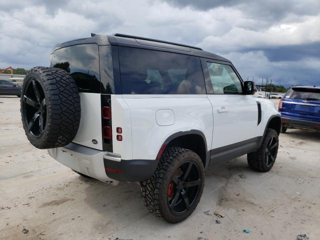 Poor 2022 Land Rover Defender Got A Salvage Title In Just 498 Miles