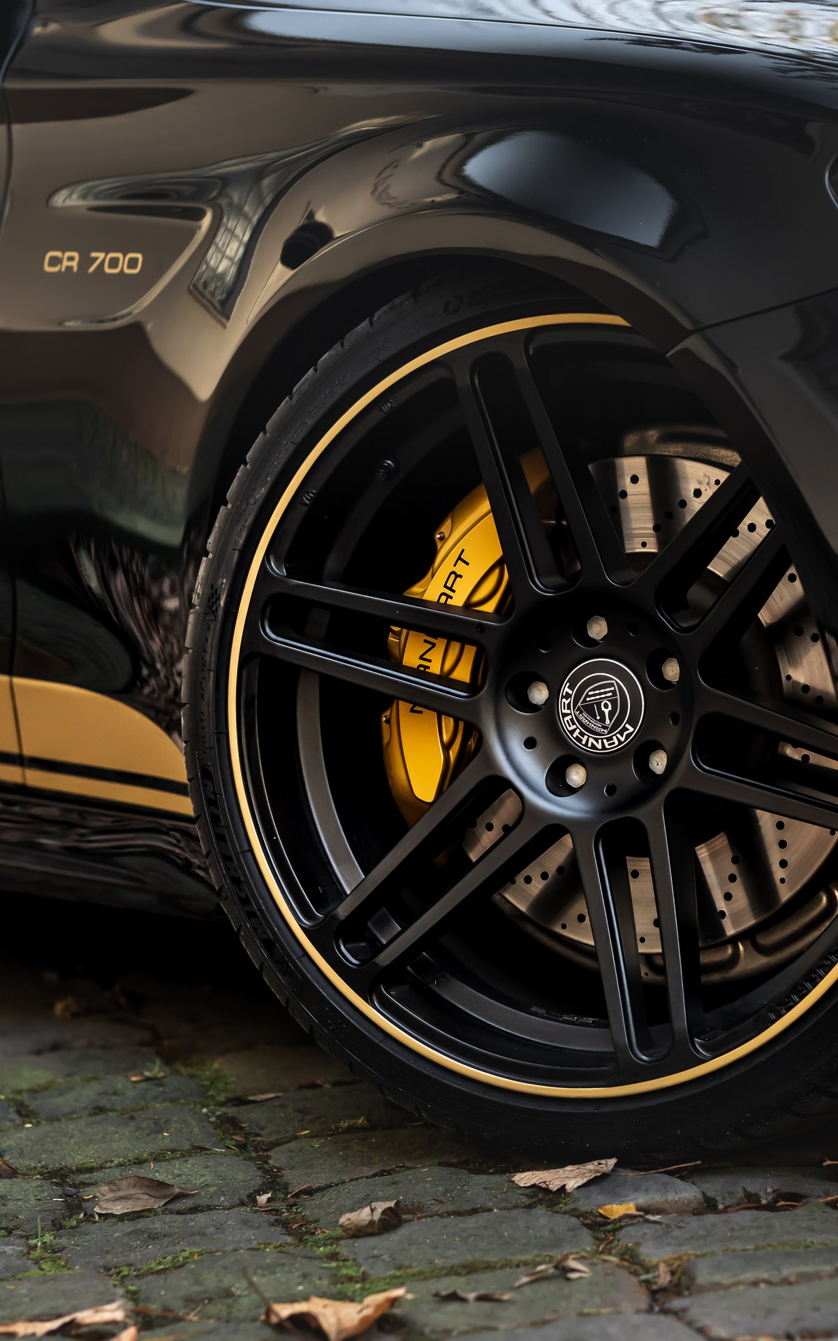 Manhart’s Mercedes-AMG C 63 S Estate Says Farewell To The V8 With 702 HP